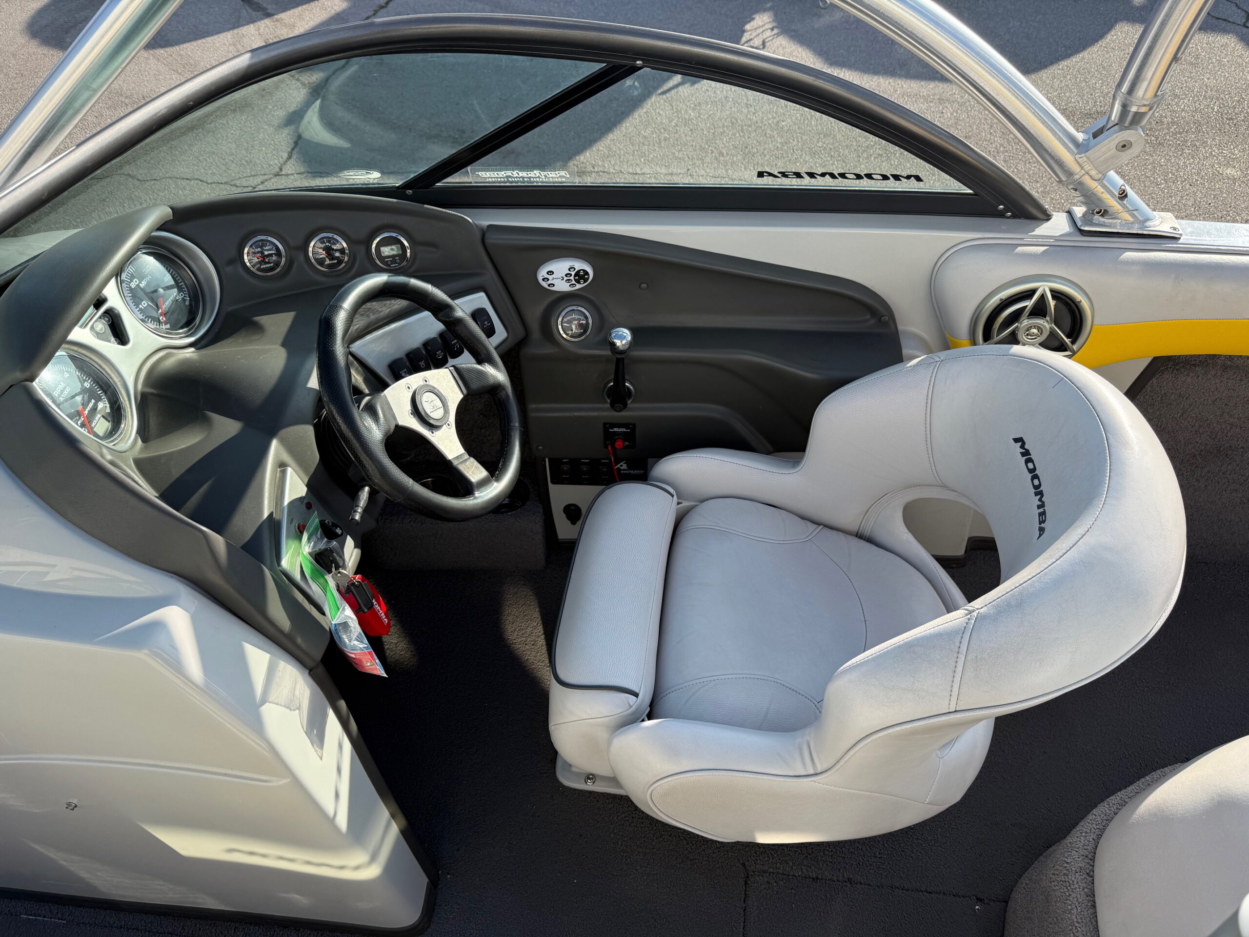 2008 22' Moomba "MOBIUS LS" Bowrider - Image 21