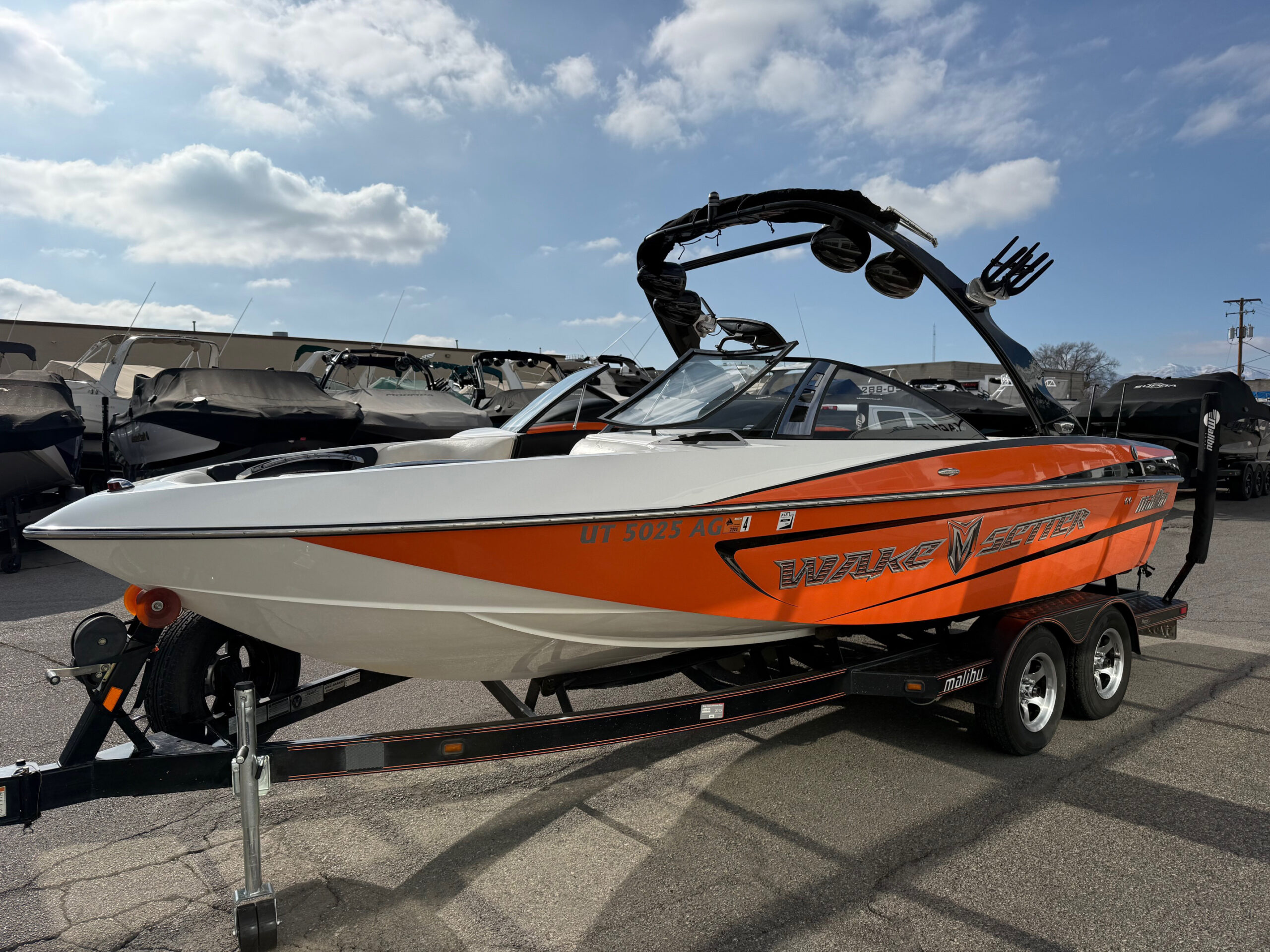 2009 21' Malibu Wakesetter VLX" Bowrider - Image 4
