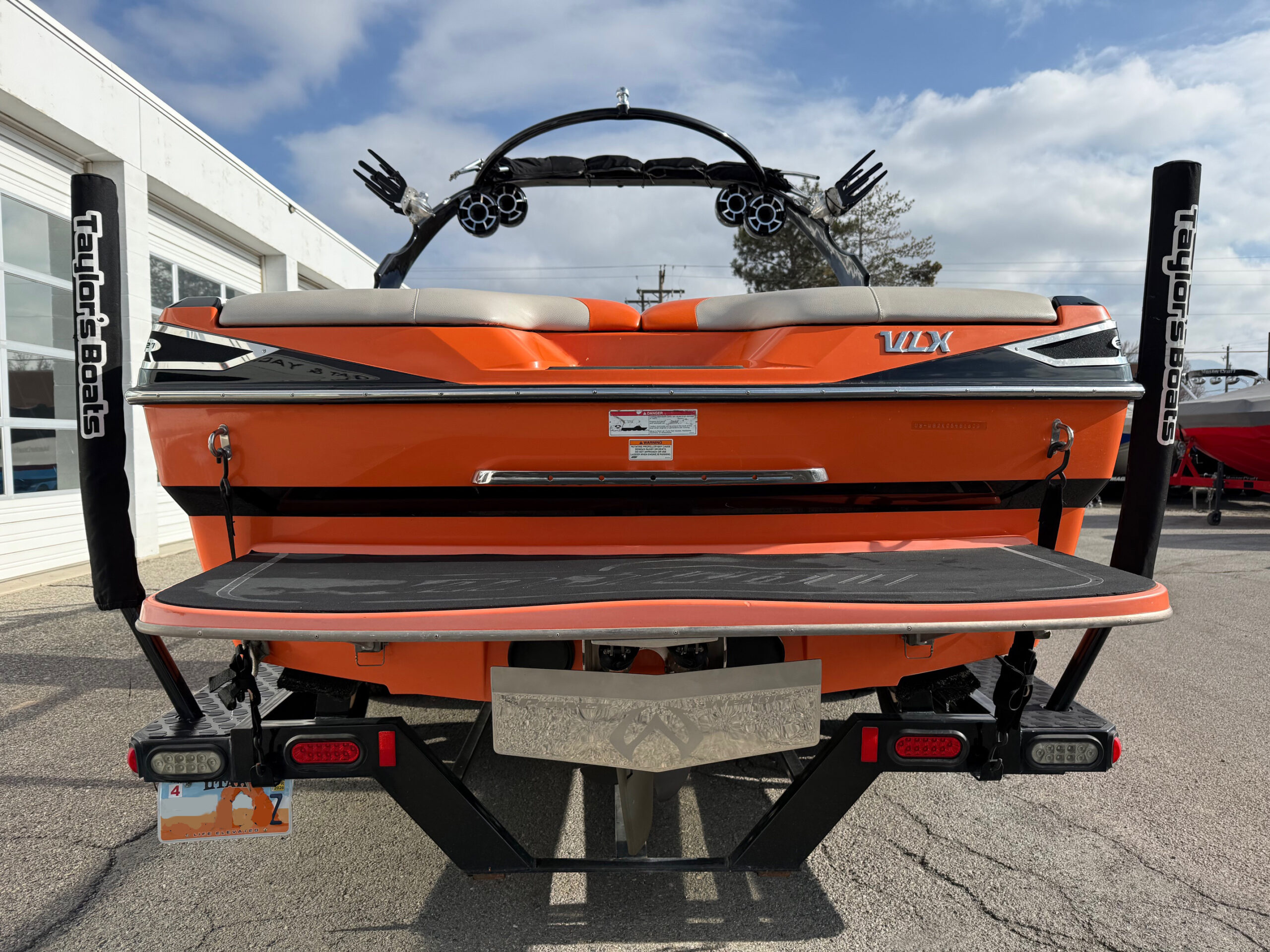 2009 21' Malibu Wakesetter VLX" Bowrider - Image 7