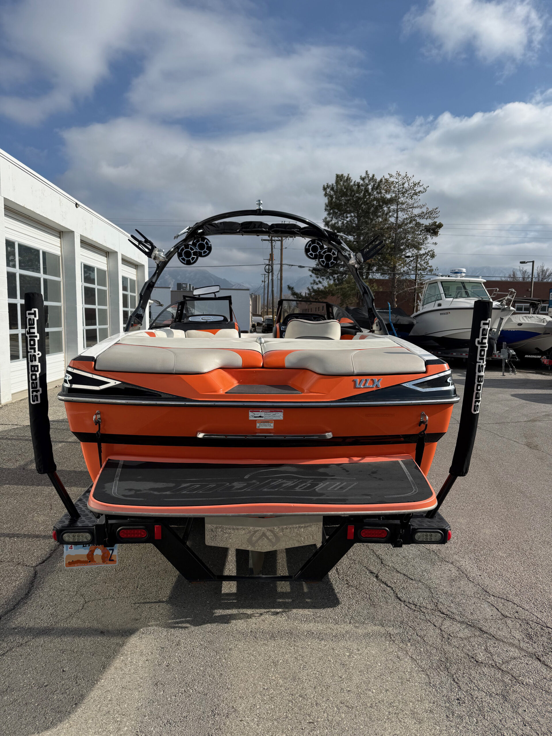 2009 21' Malibu Wakesetter VLX" Bowrider - Image 8