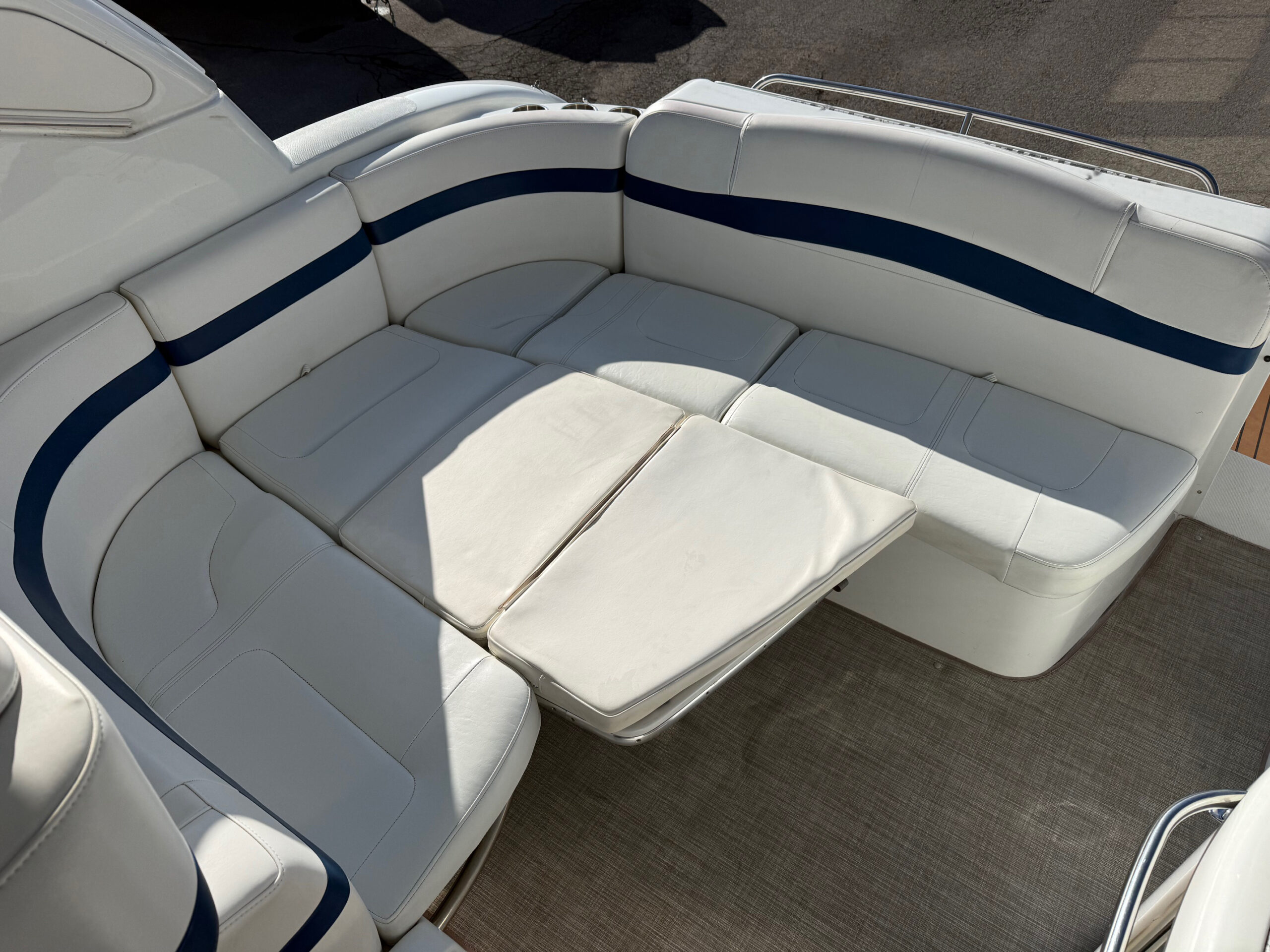 2009 34' Formula "34 PC" Yacht - Image 24