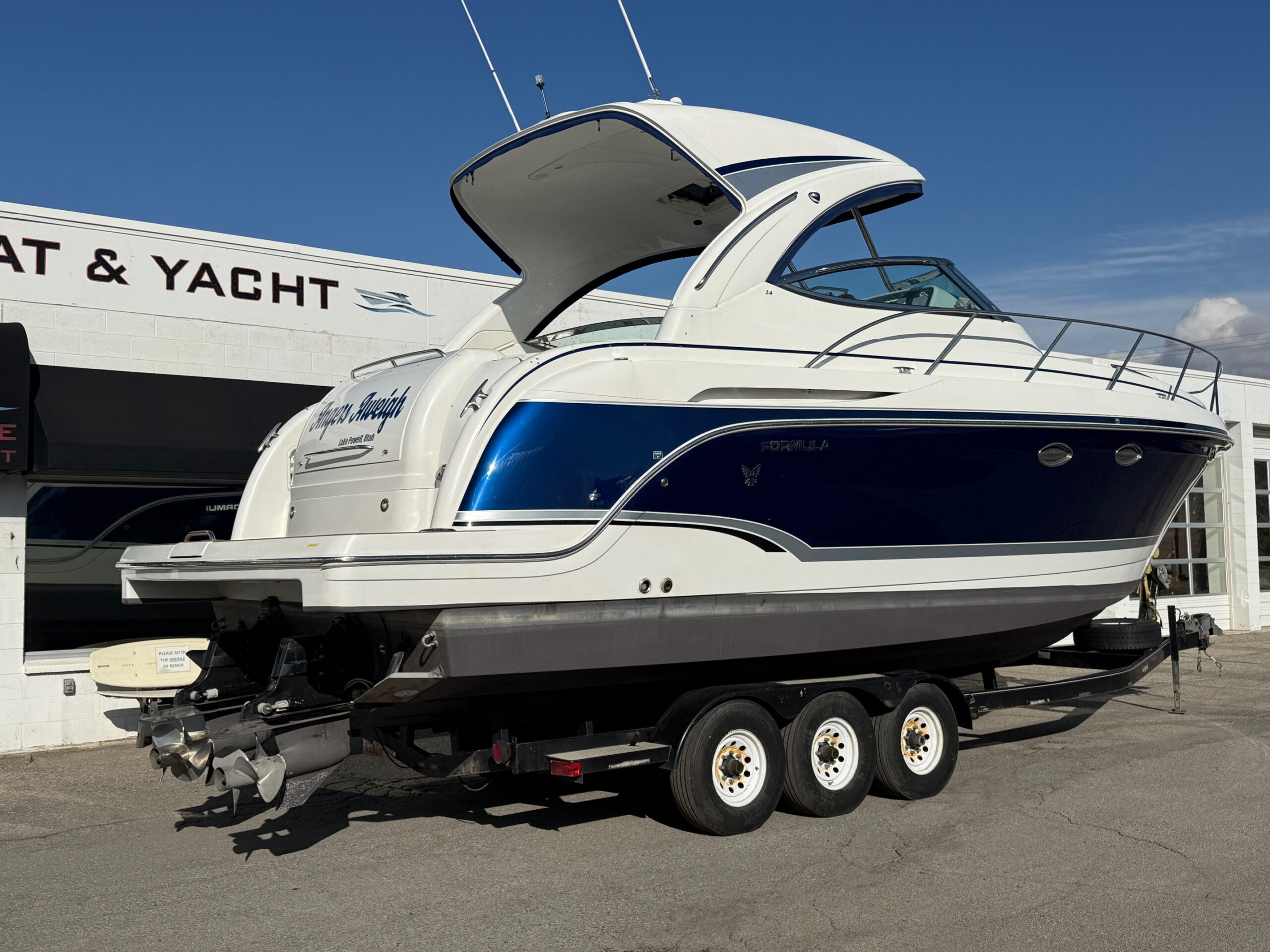 2009 34' Formula "34 PC" Yacht - Image 3