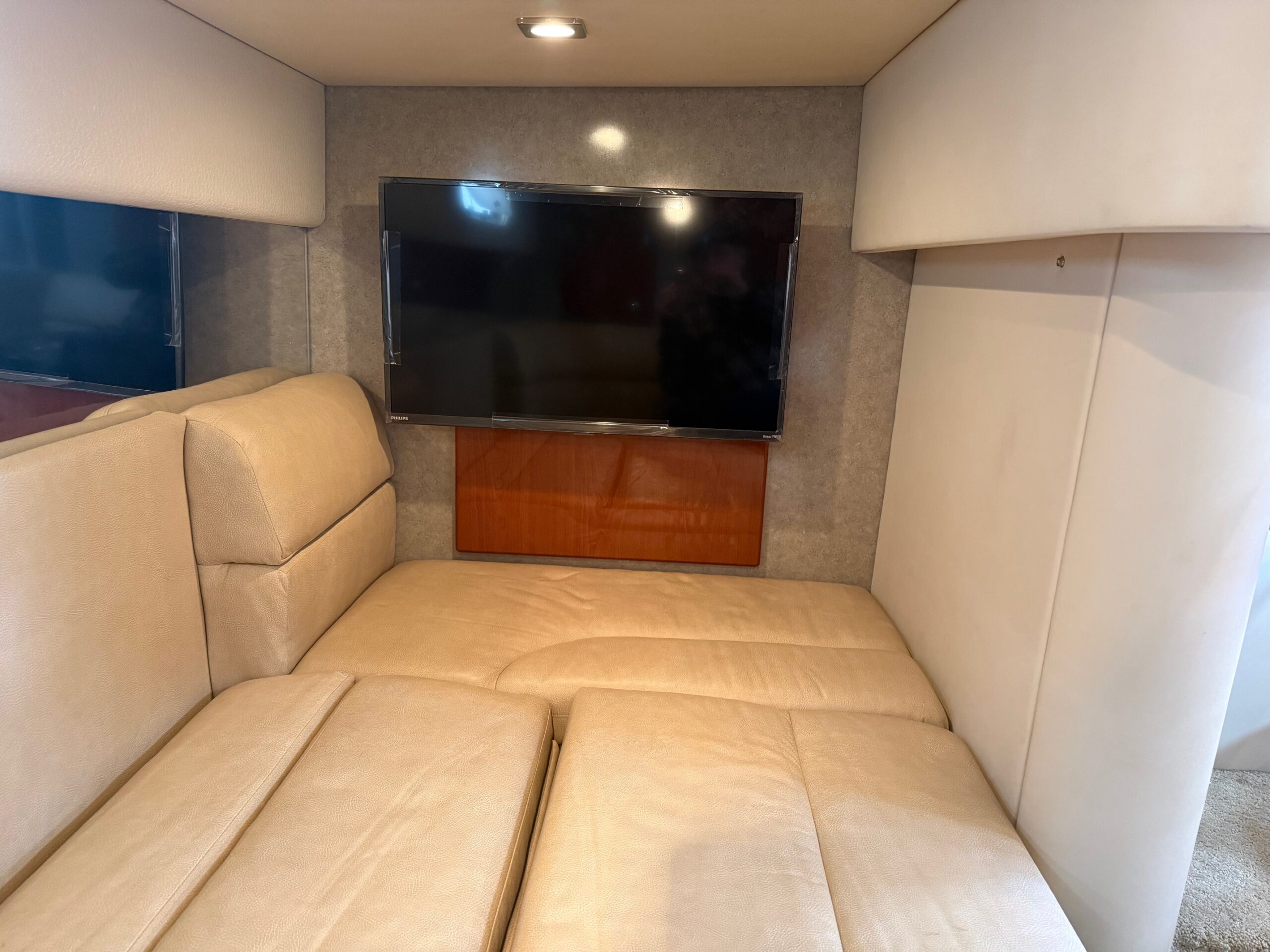 2009 34' Formula "34 PC" Yacht - Image 41