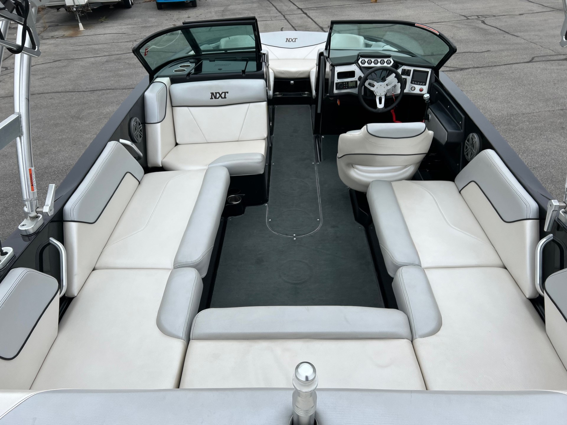 2016 22' MasterCraft "NXT22" Bowrider - Image 22