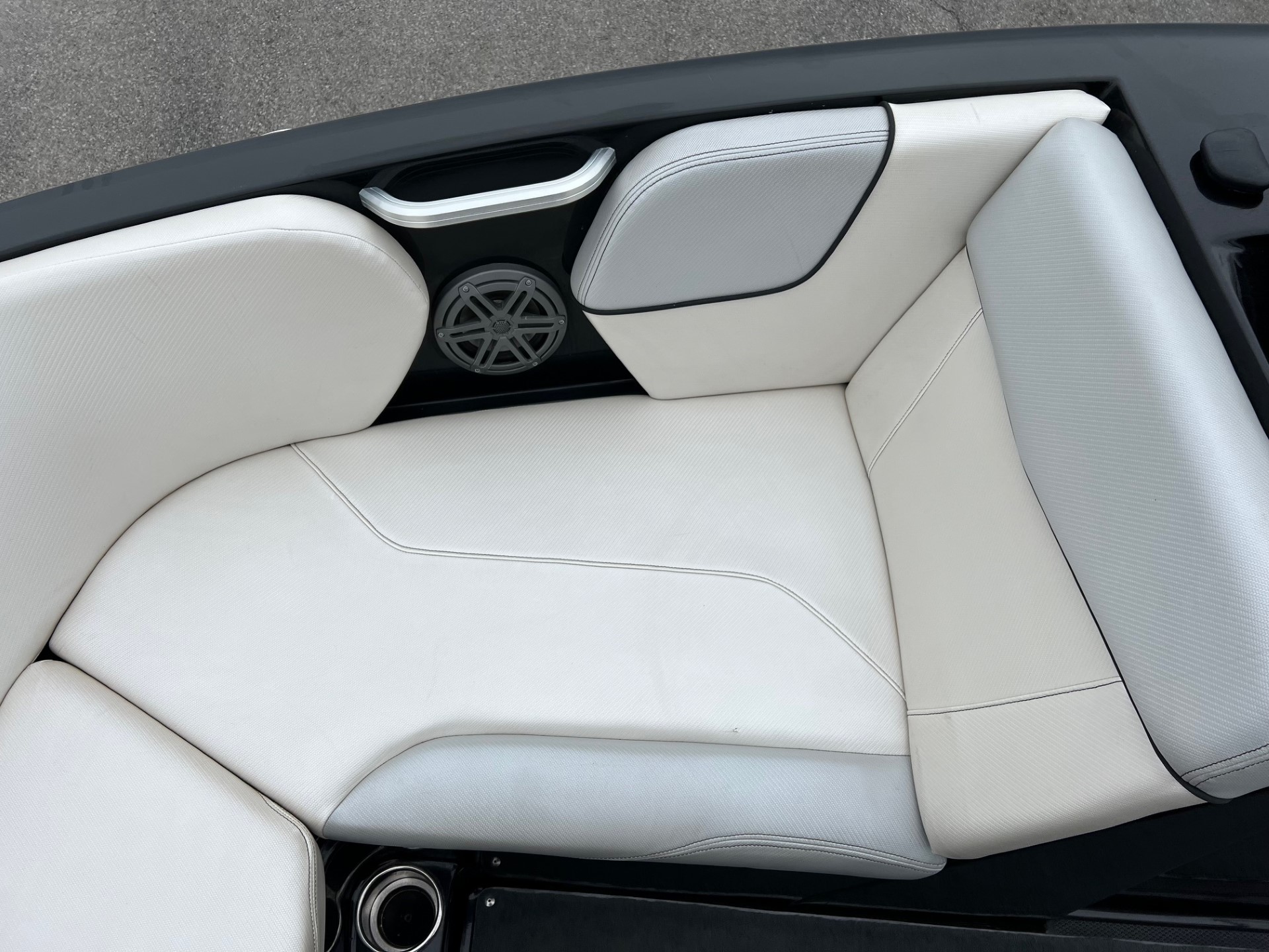 2016 22' MasterCraft "NXT22" Bowrider - Image 13