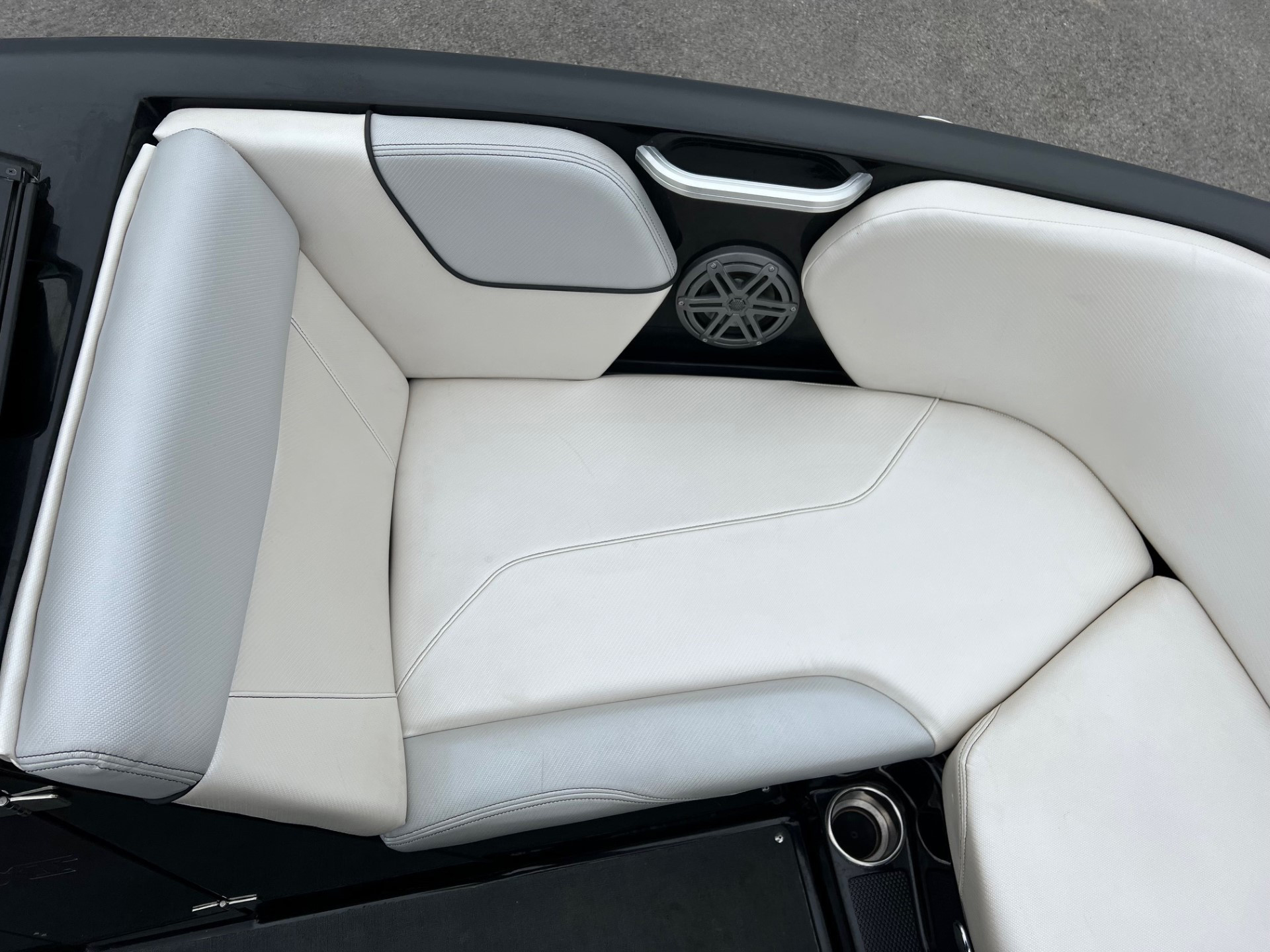 2016 22' MasterCraft "NXT22" Bowrider - Image 14