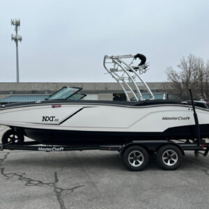 2016 22' MasterCraft "NXT22" Bowrider