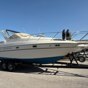 1998 28' Maxum "2800 SCR"