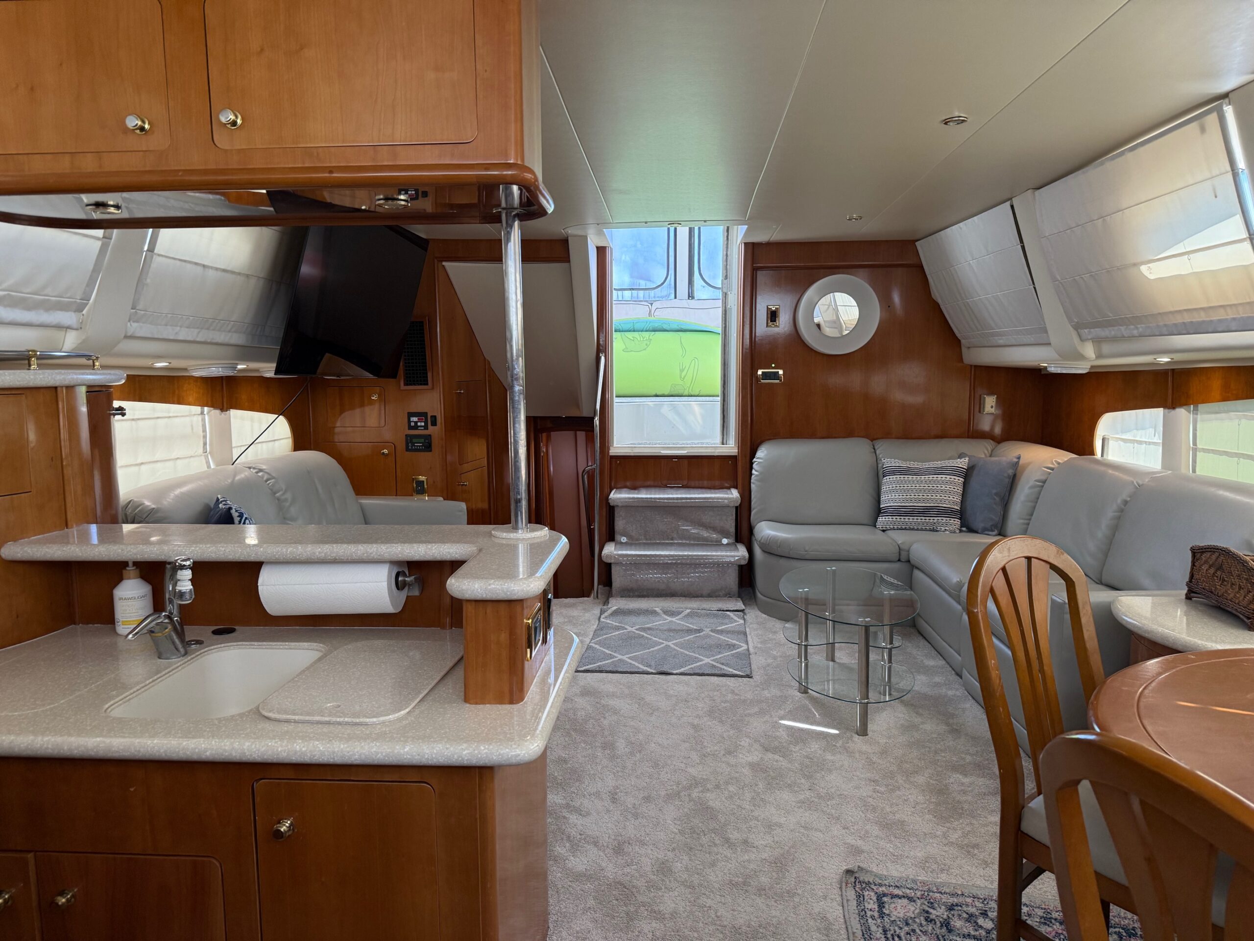 2002 50' Carver "506 Motor Yacht" - Image 33