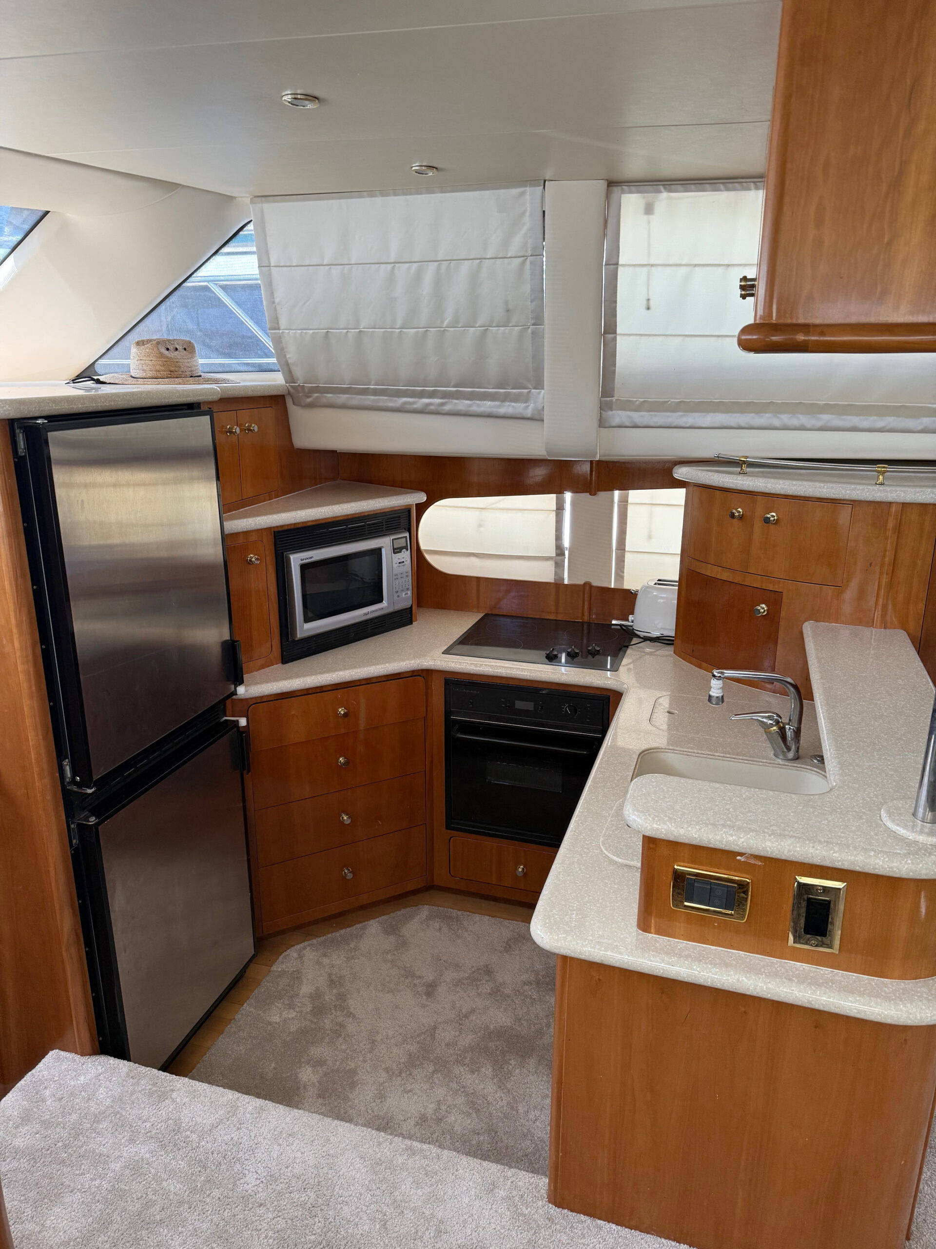 2002 50' Carver "506 Motor Yacht" - Image 52