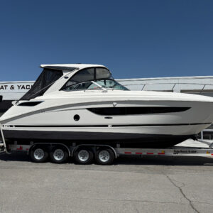 2018 35' Sea Ray "Sundancer 350 Axius" Yacht