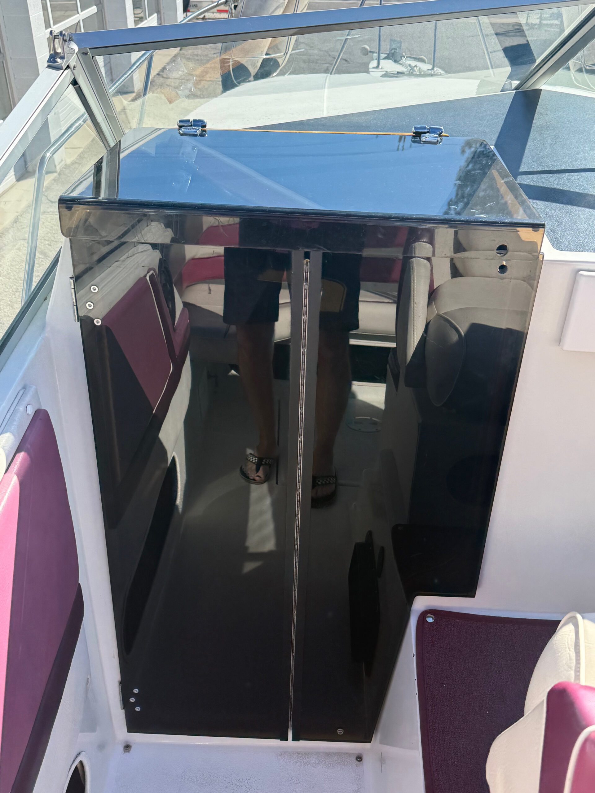 1990 21' Carver "Montego 2157" Cruiser - Image 11