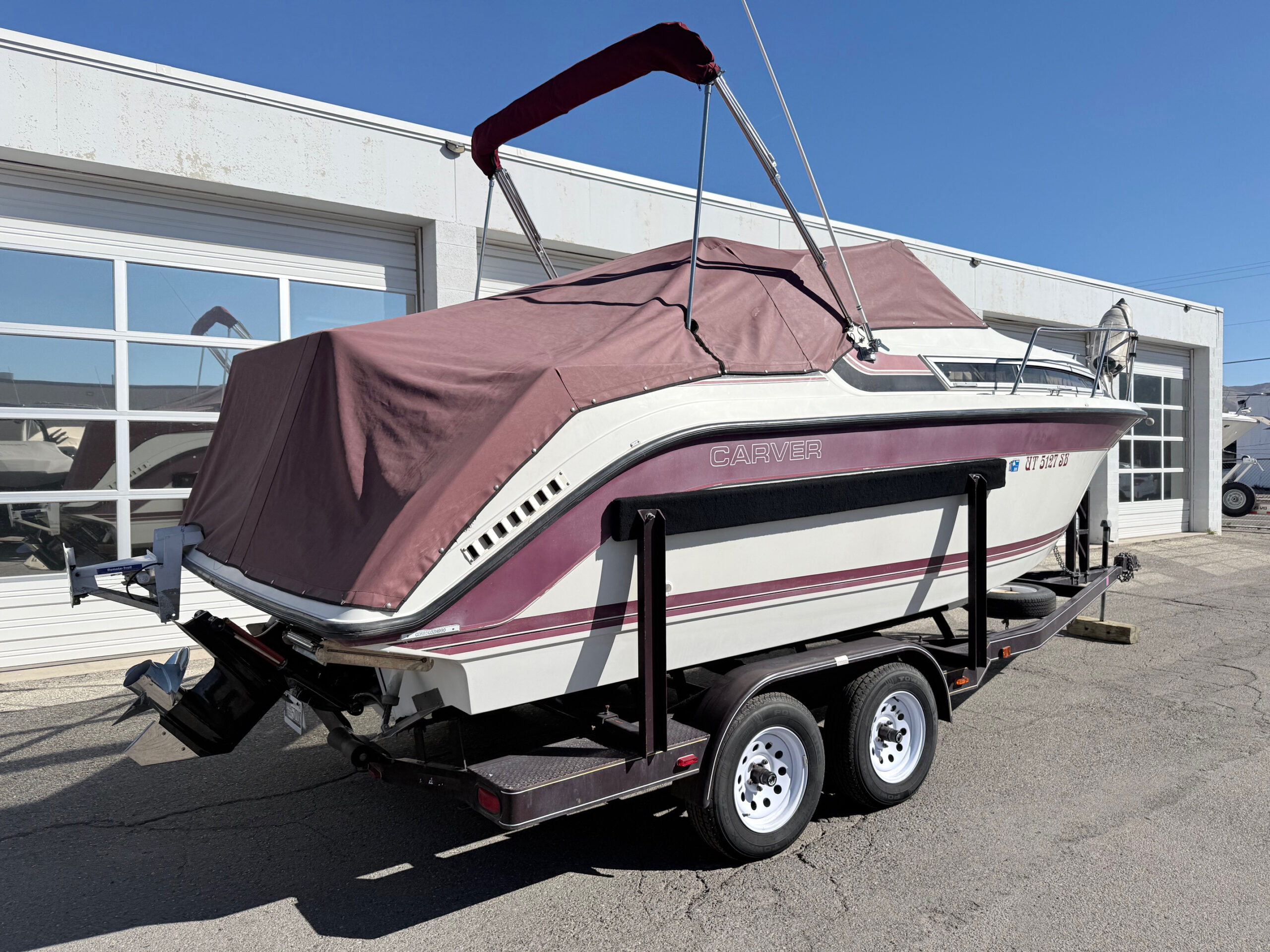 1990 21' Carver "Montego 2157" Cruiser - Image 4