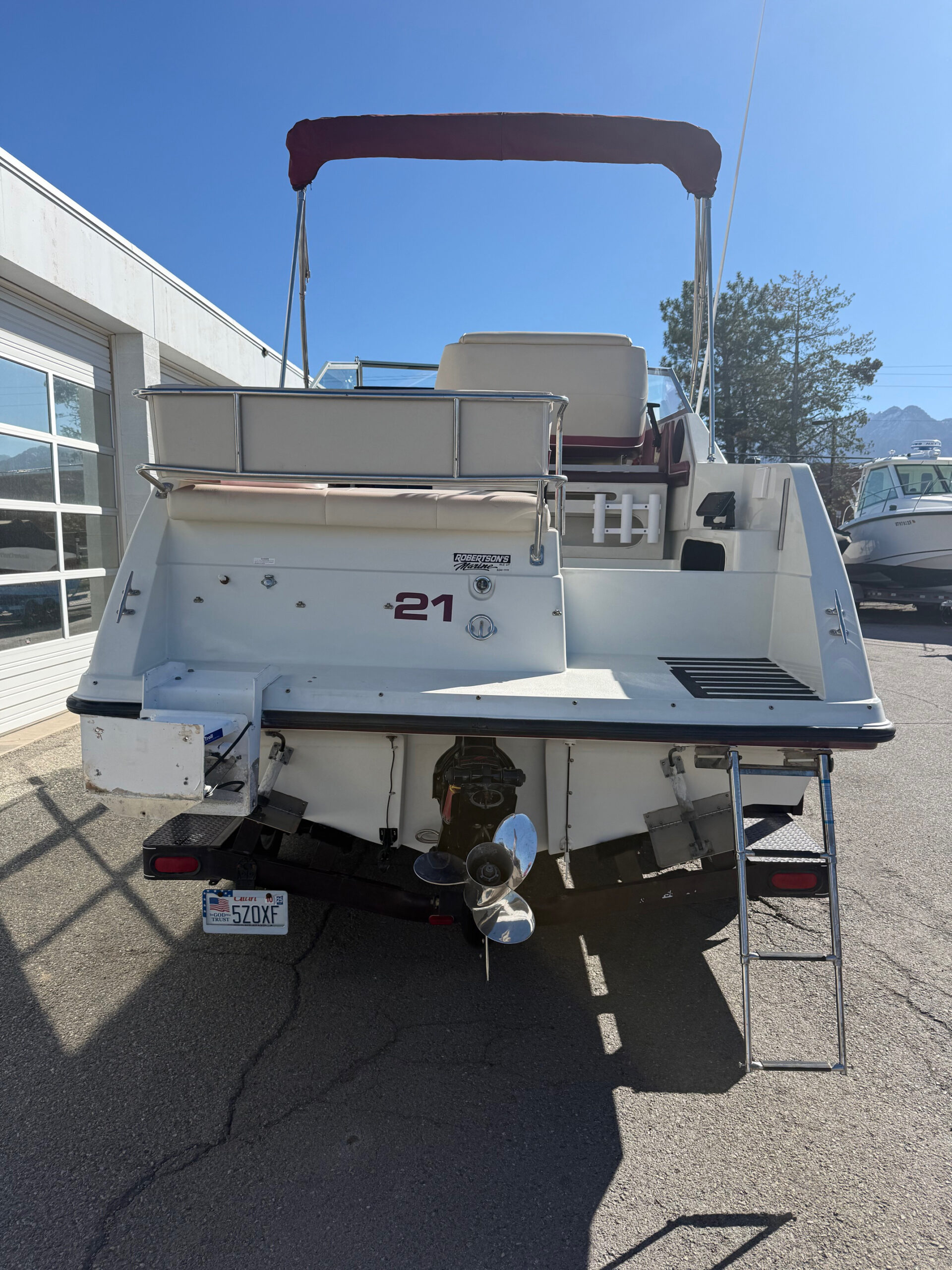 1990 21' Carver "Montego 2157" Cruiser - Image 8