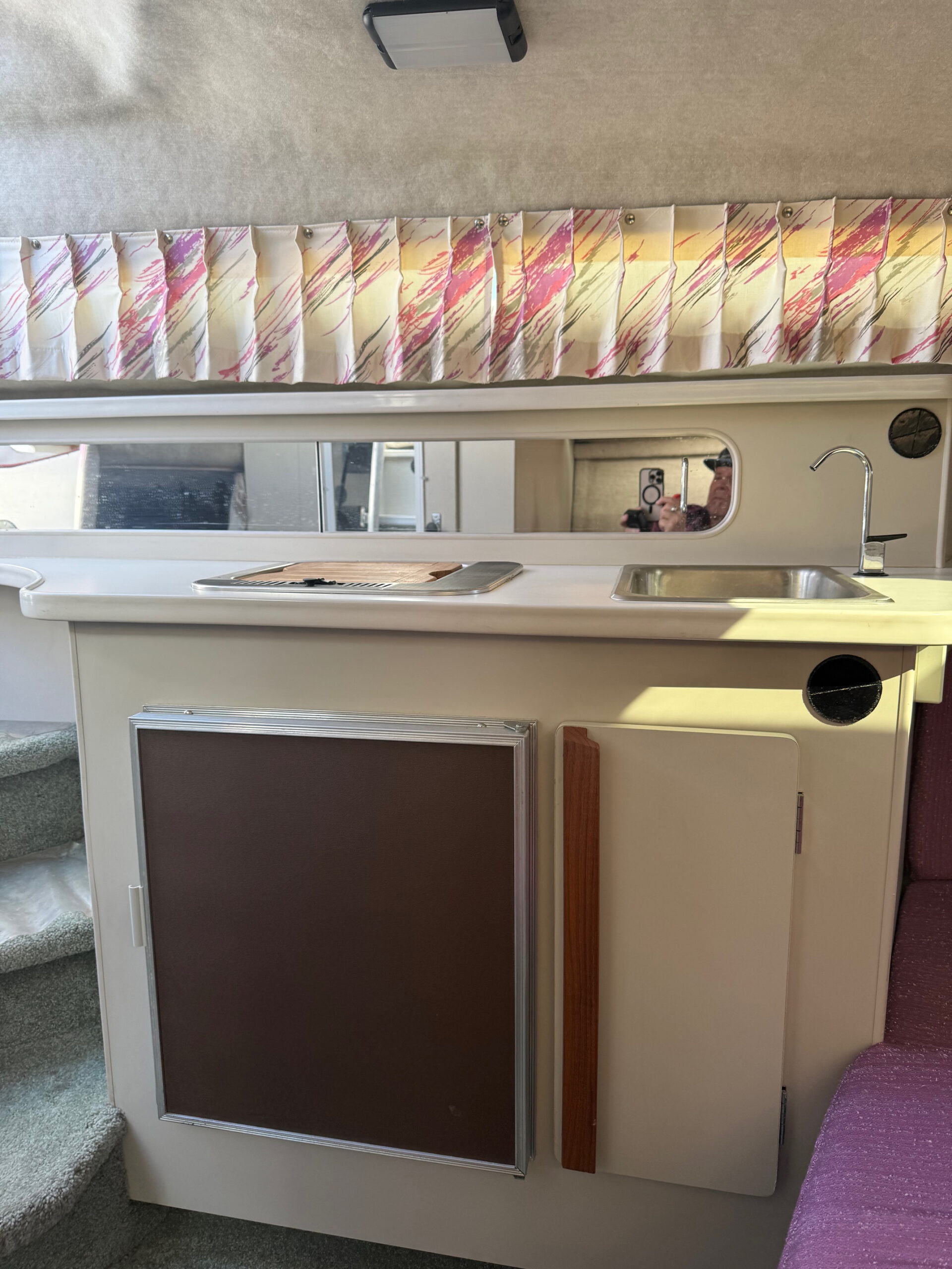 1990 21' Carver "Montego 2157" Cruiser - Image 26