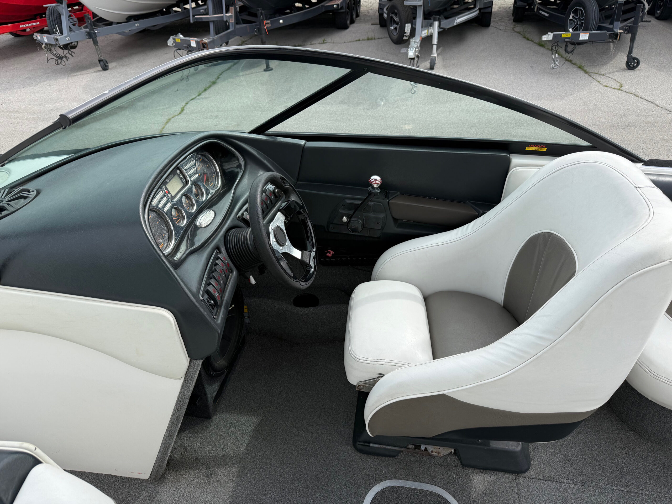 2006 21' Malibu "V-Ride" Bowrider - Image 26