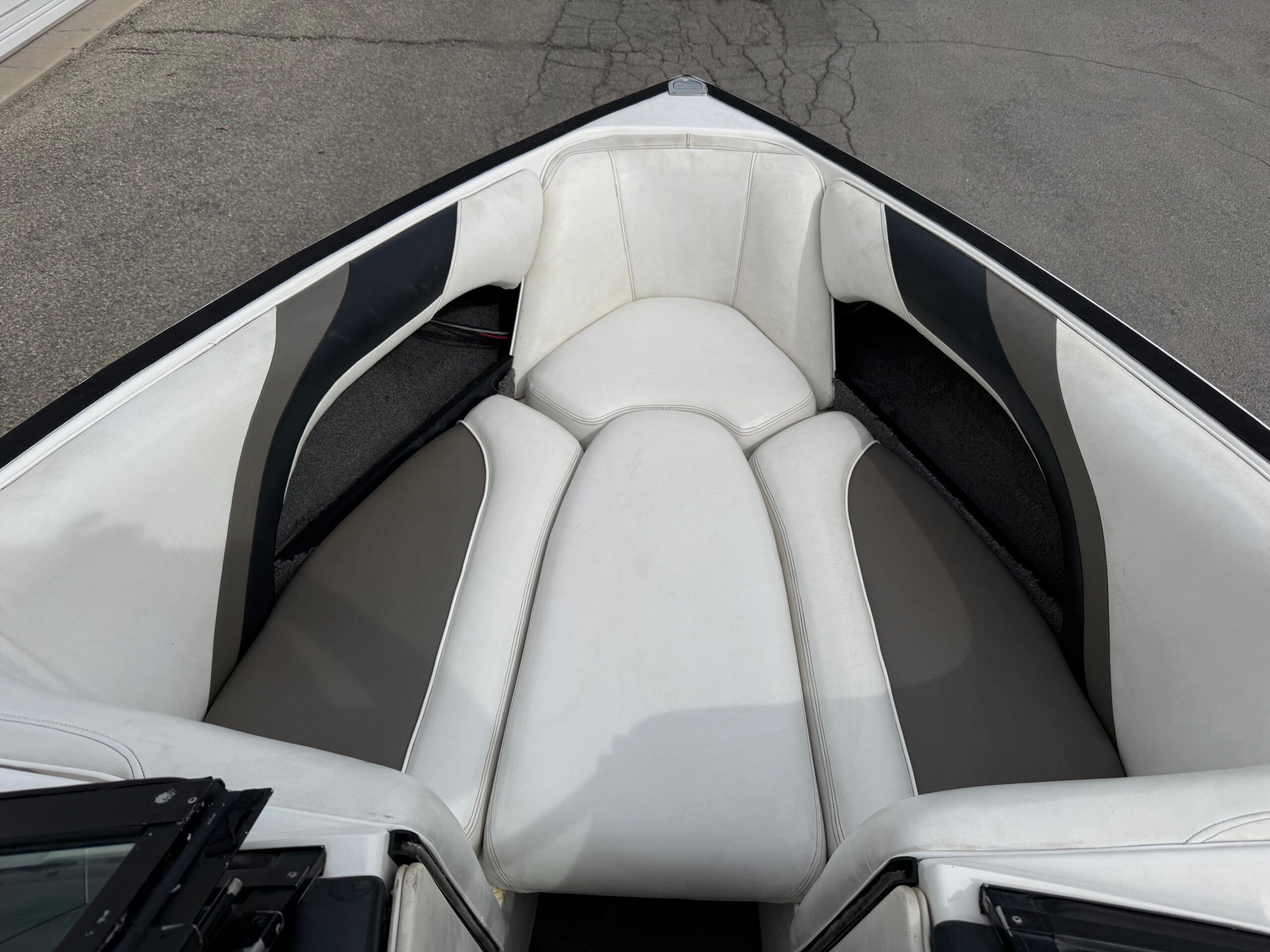 2006 21' Malibu "V-Ride" Bowrider - Image 12