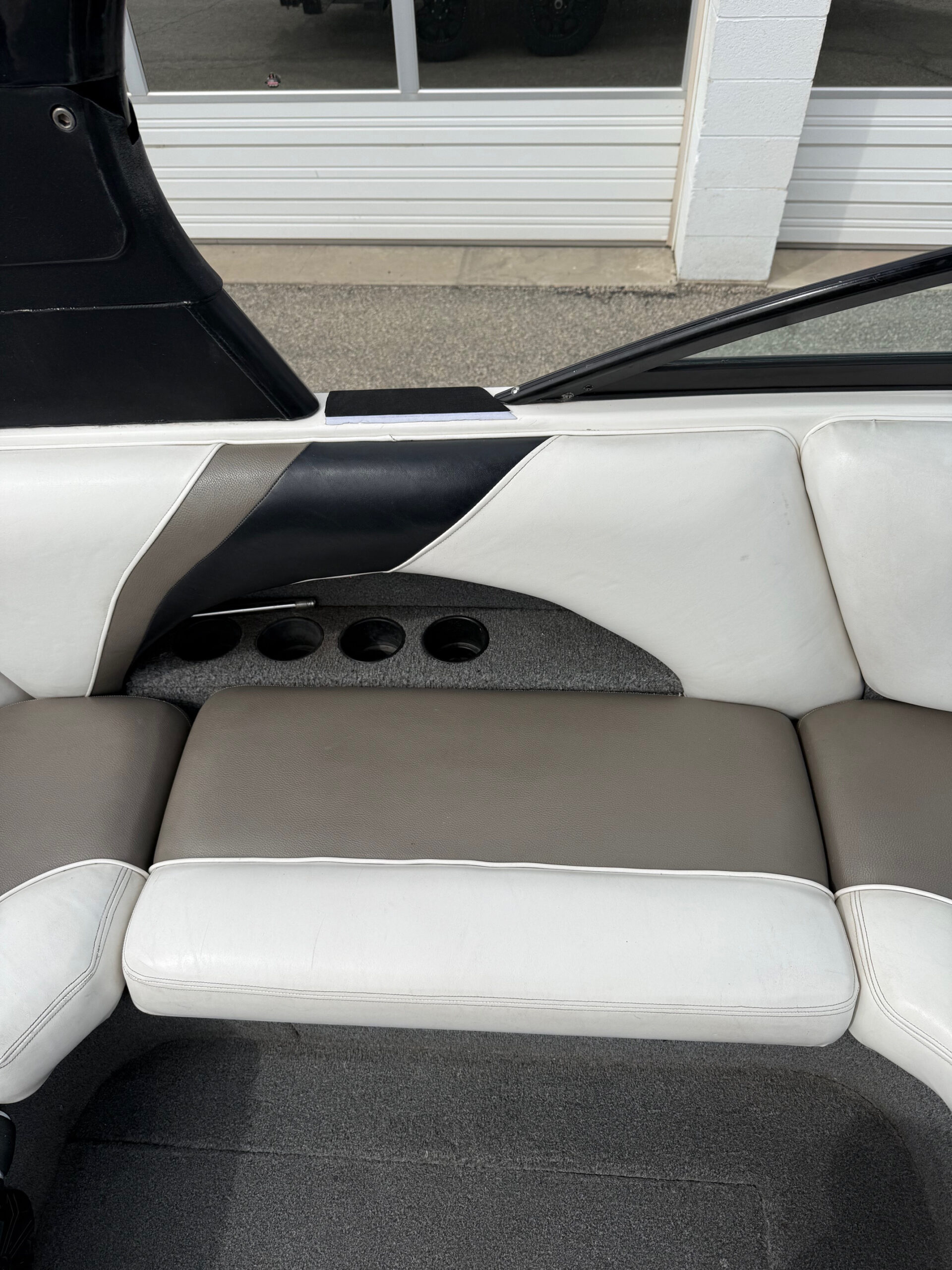 2006 21' Malibu "V-Ride" Bowrider - Image 16