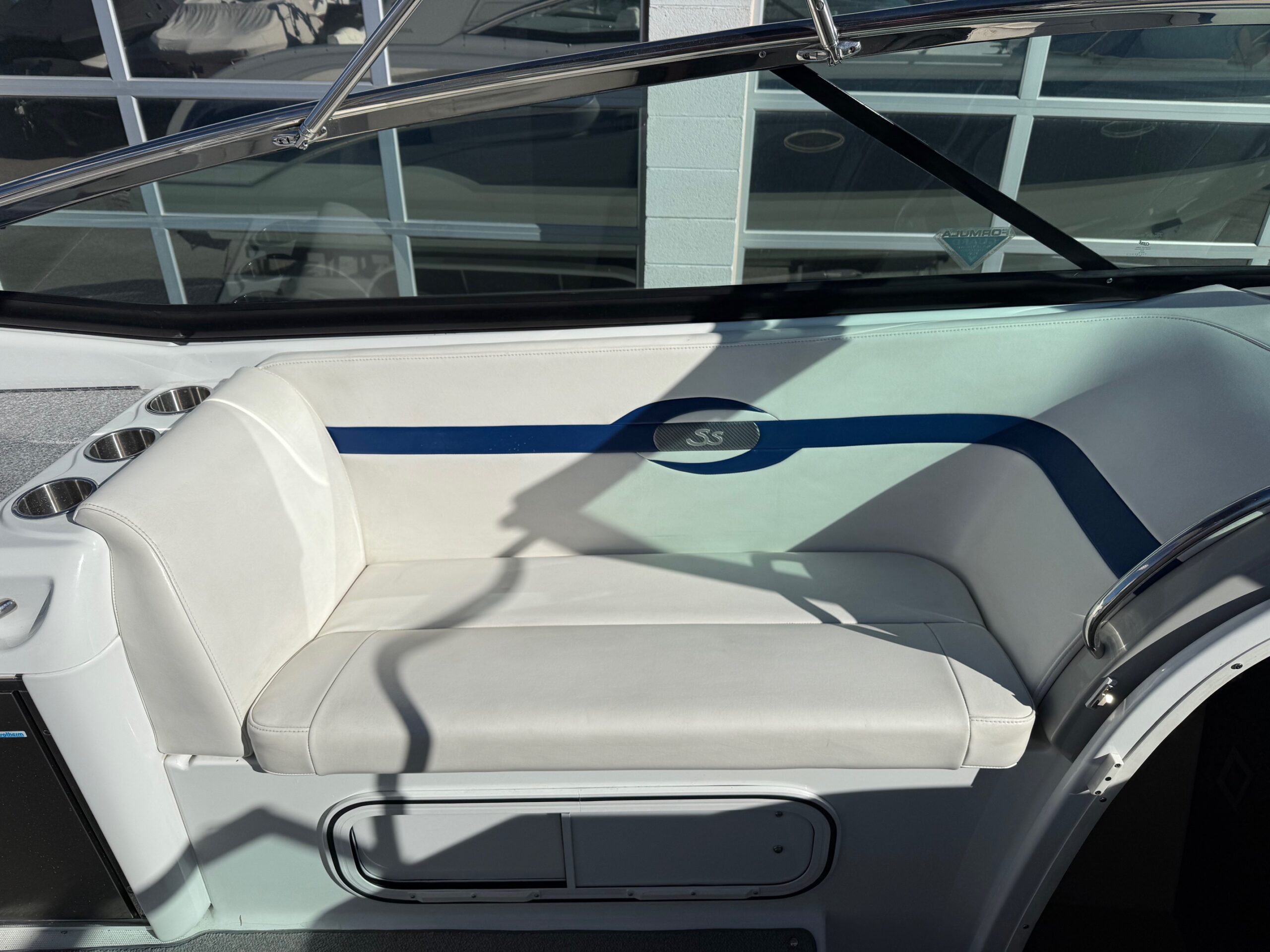 2009 35' Formula "350 Sun Sport" - Image 21