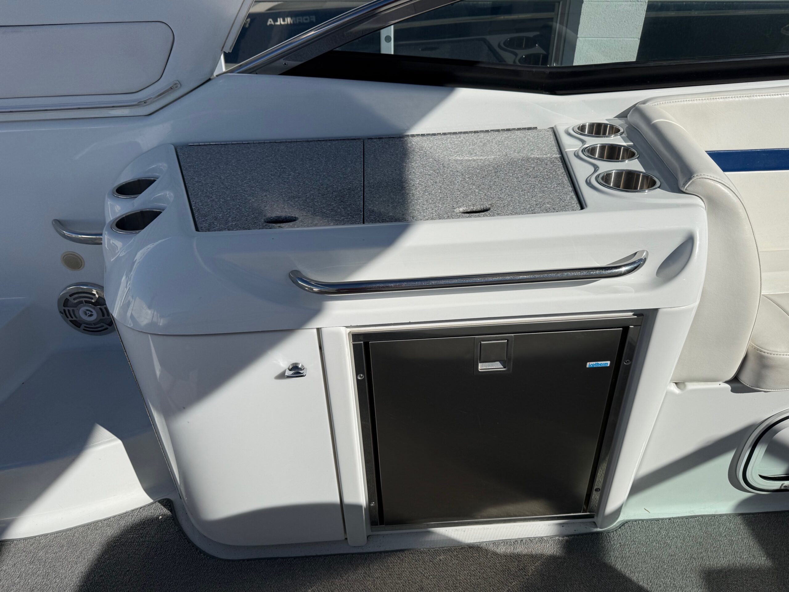 2009 35' Formula "350 Sun Sport" - Image 22