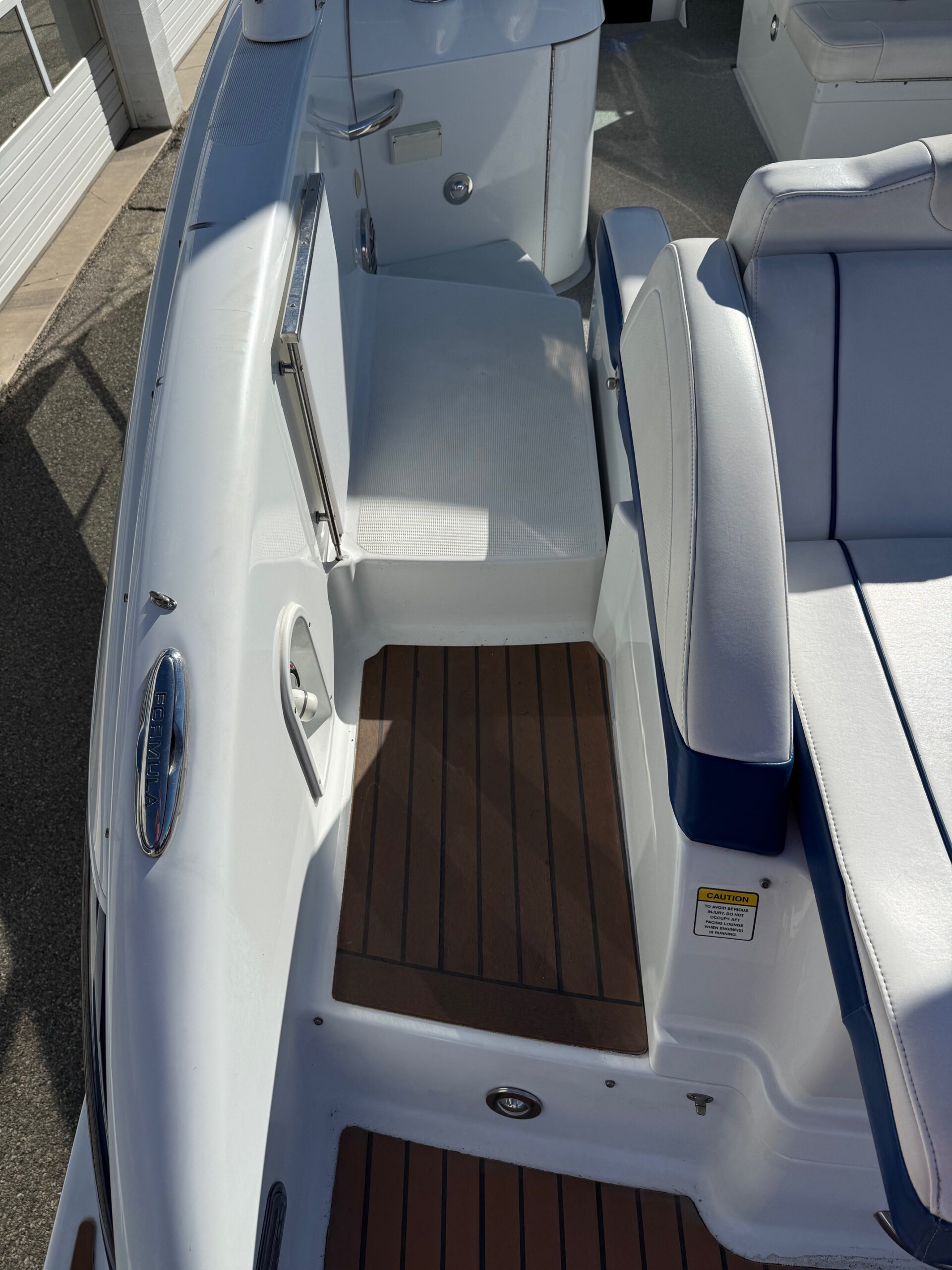 2009 35' Formula "350 Sun Sport" - Image 28