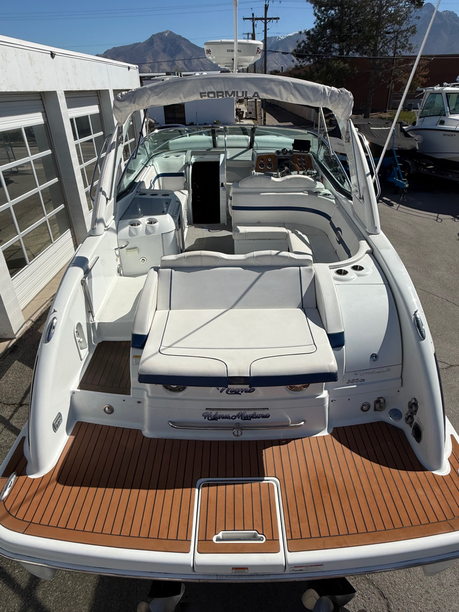 2009 35' Formula "350 Sun Sport" - Image 42