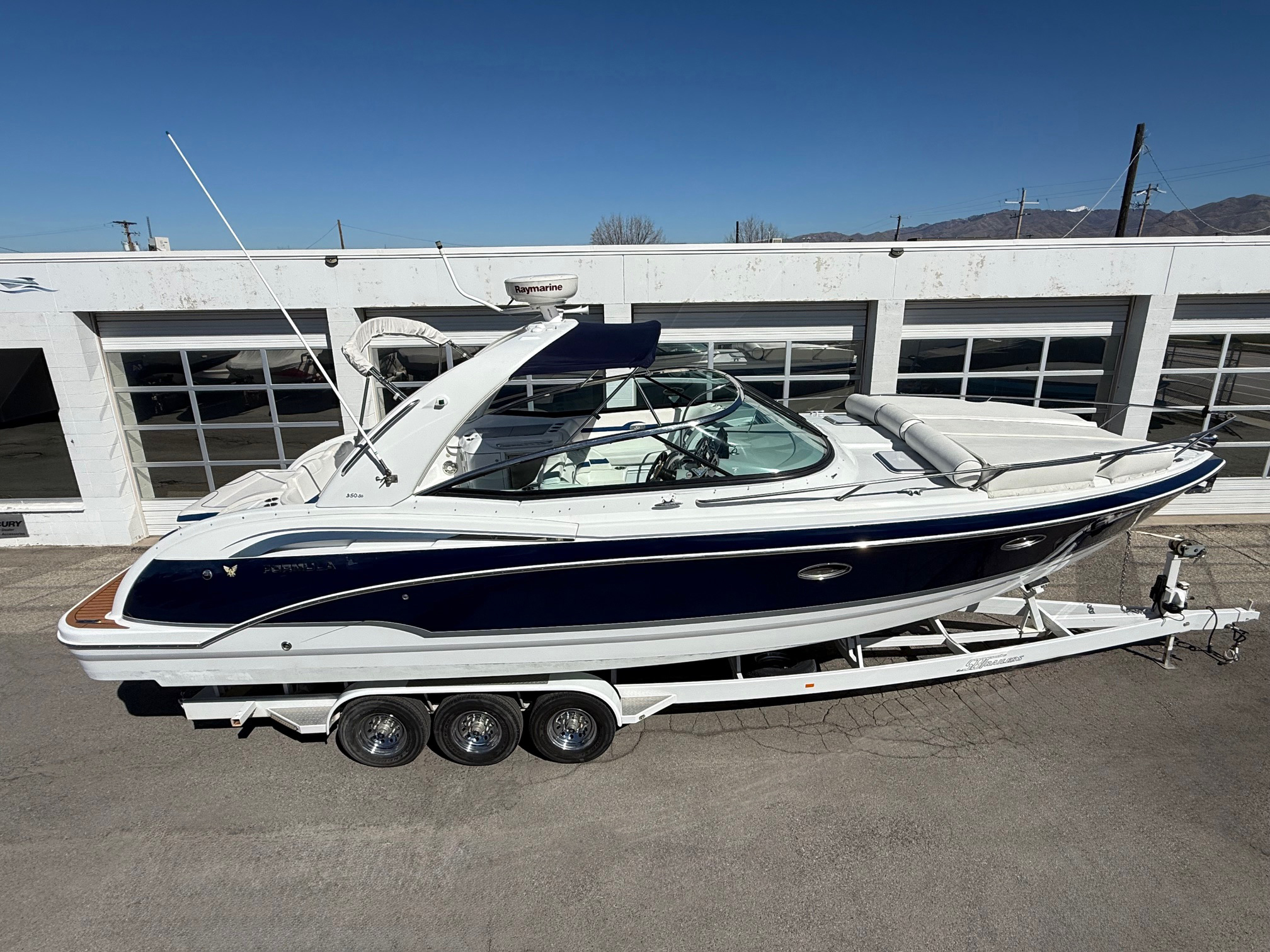 2009 35' Formula "350 Sun Sport"