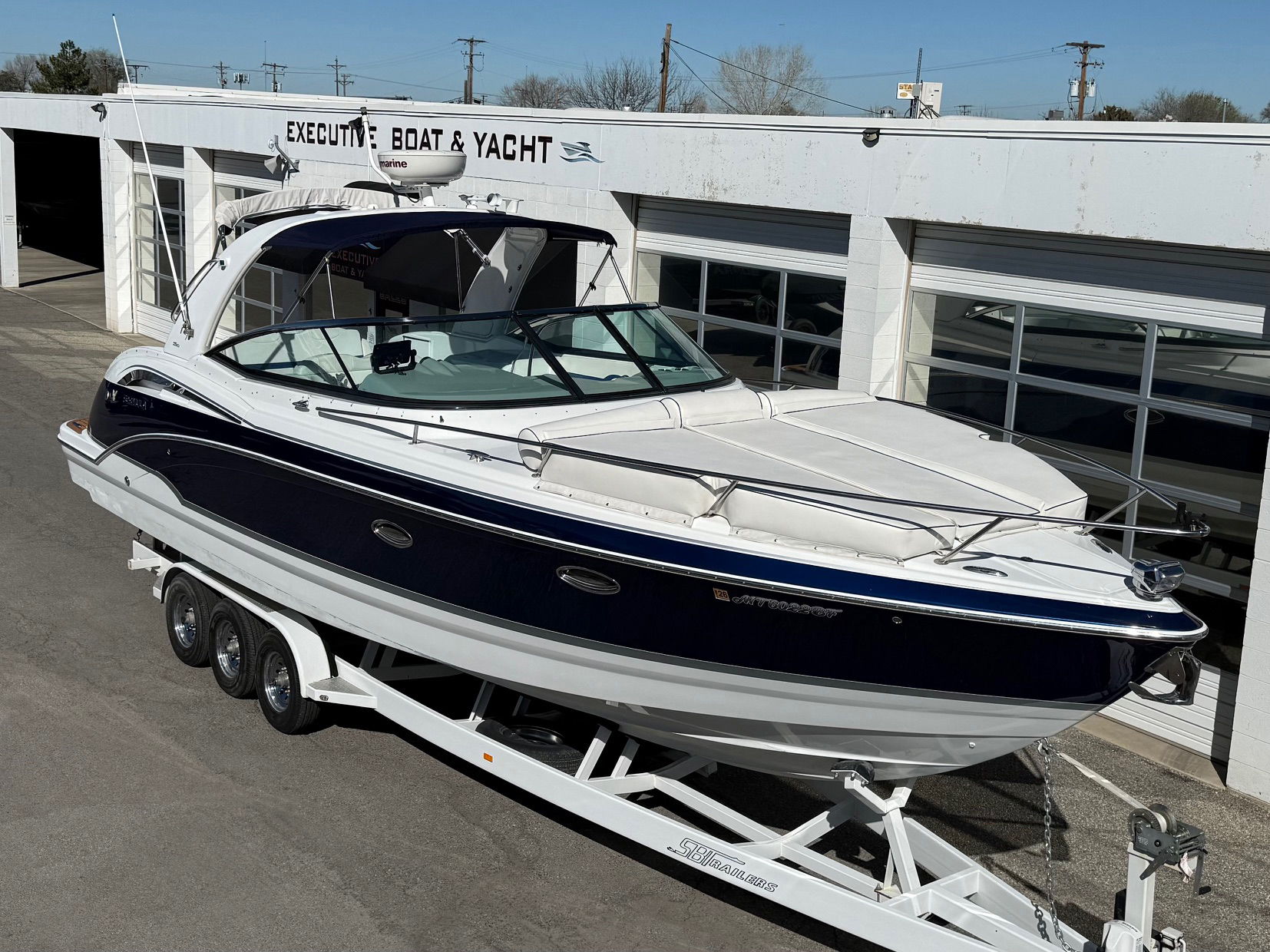 2009 35' Formula "350 Sun Sport" - Image 3