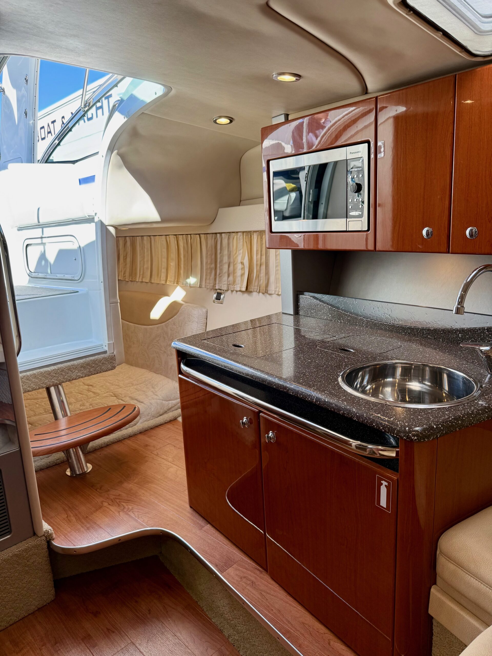 2009 35' Formula "350 Sun Sport" - Image 63