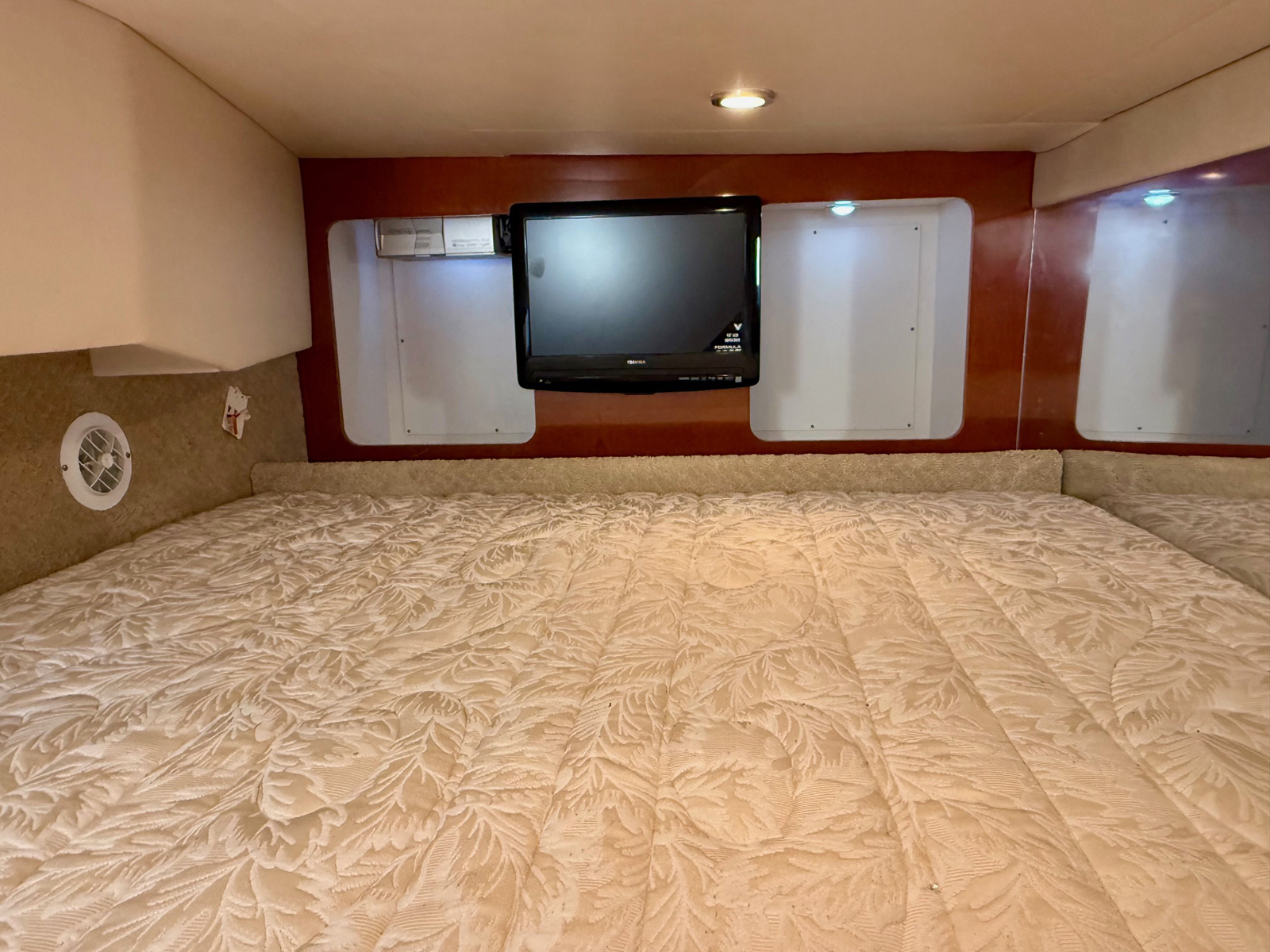 2009 35' Formula "350 Sun Sport" - Image 49