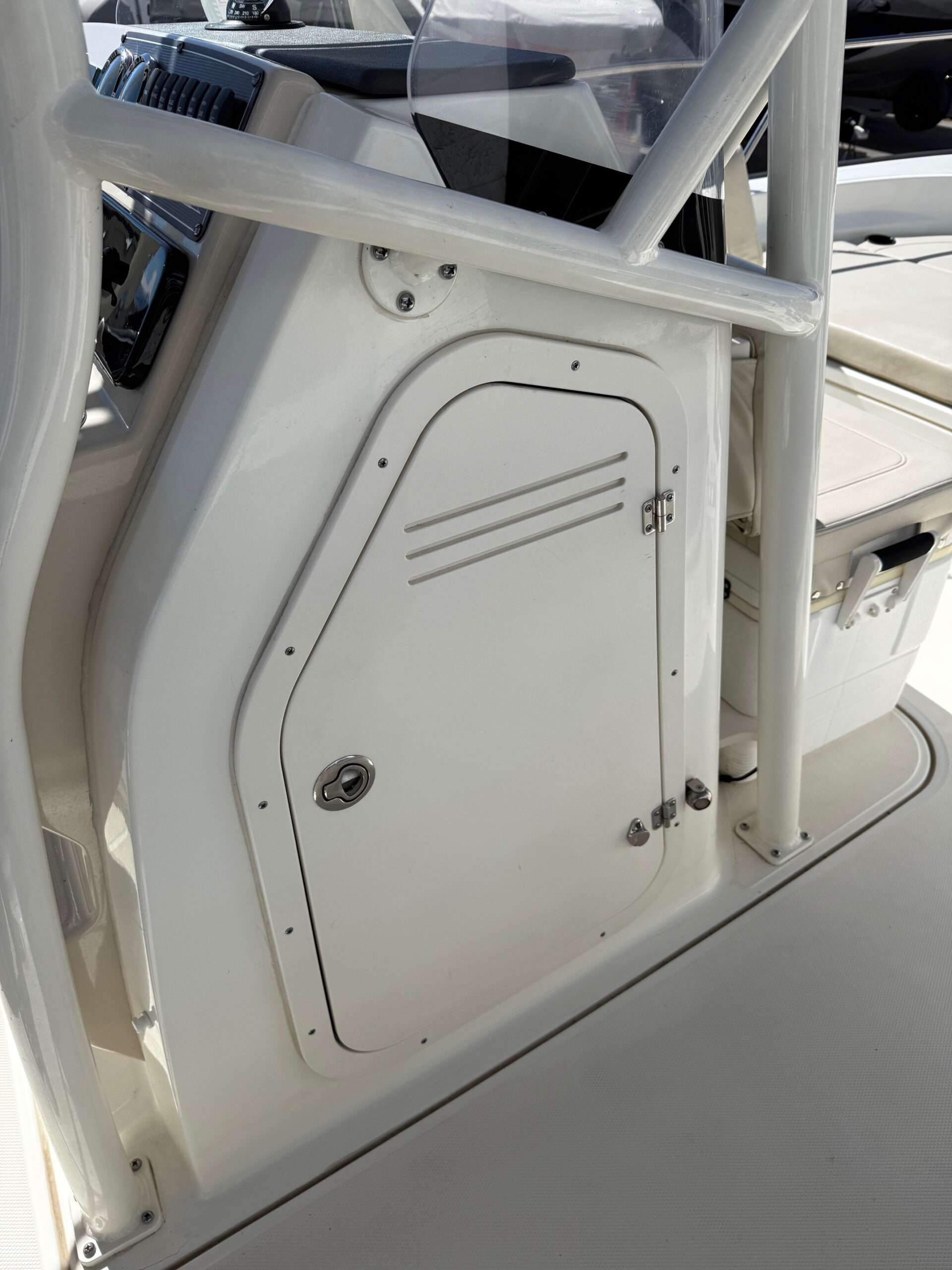 2021 21' Boston Whaler "210 Montauk" - Image 22