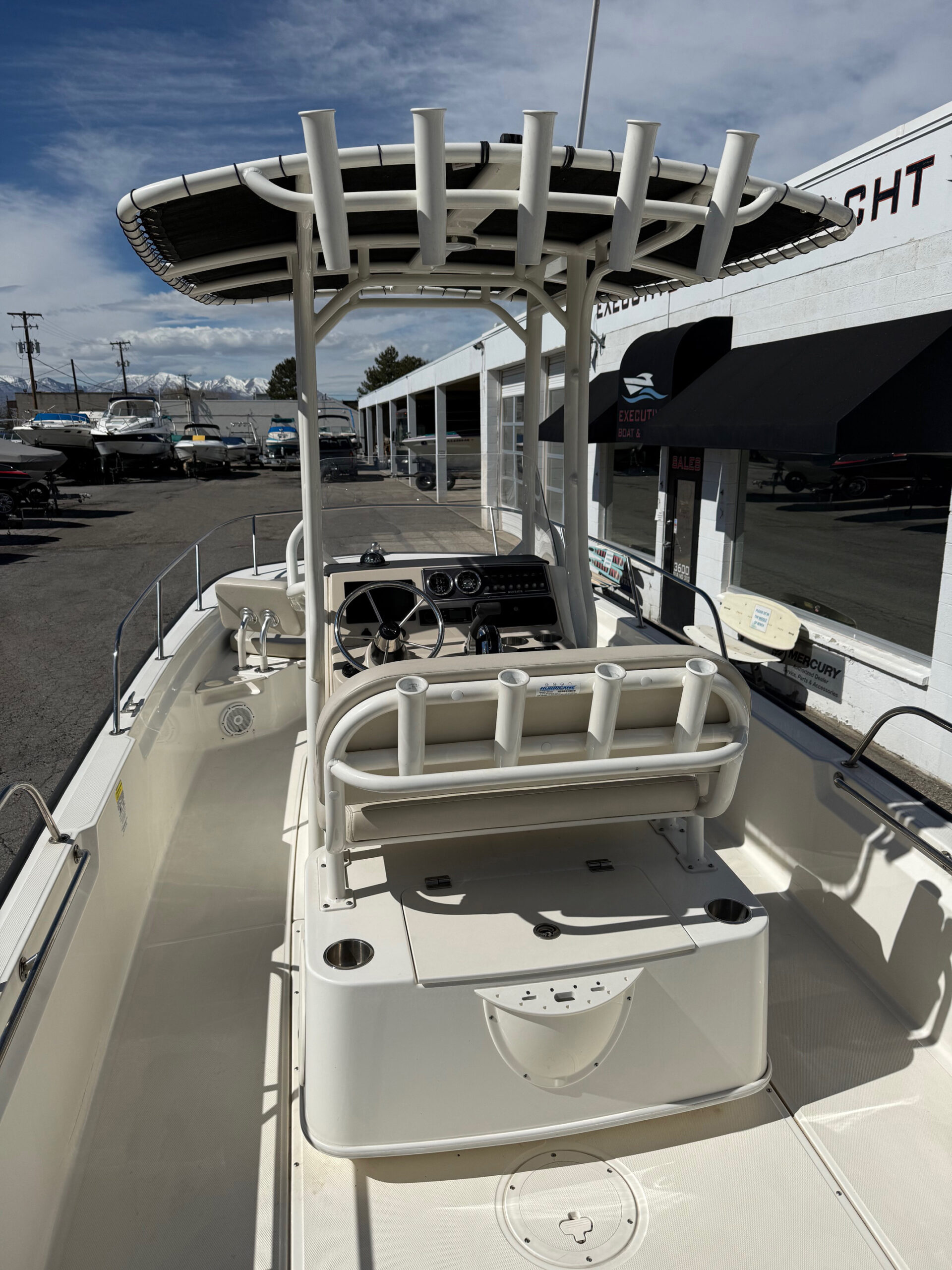 2021 21' Boston Whaler "210 Montauk" - Image 29