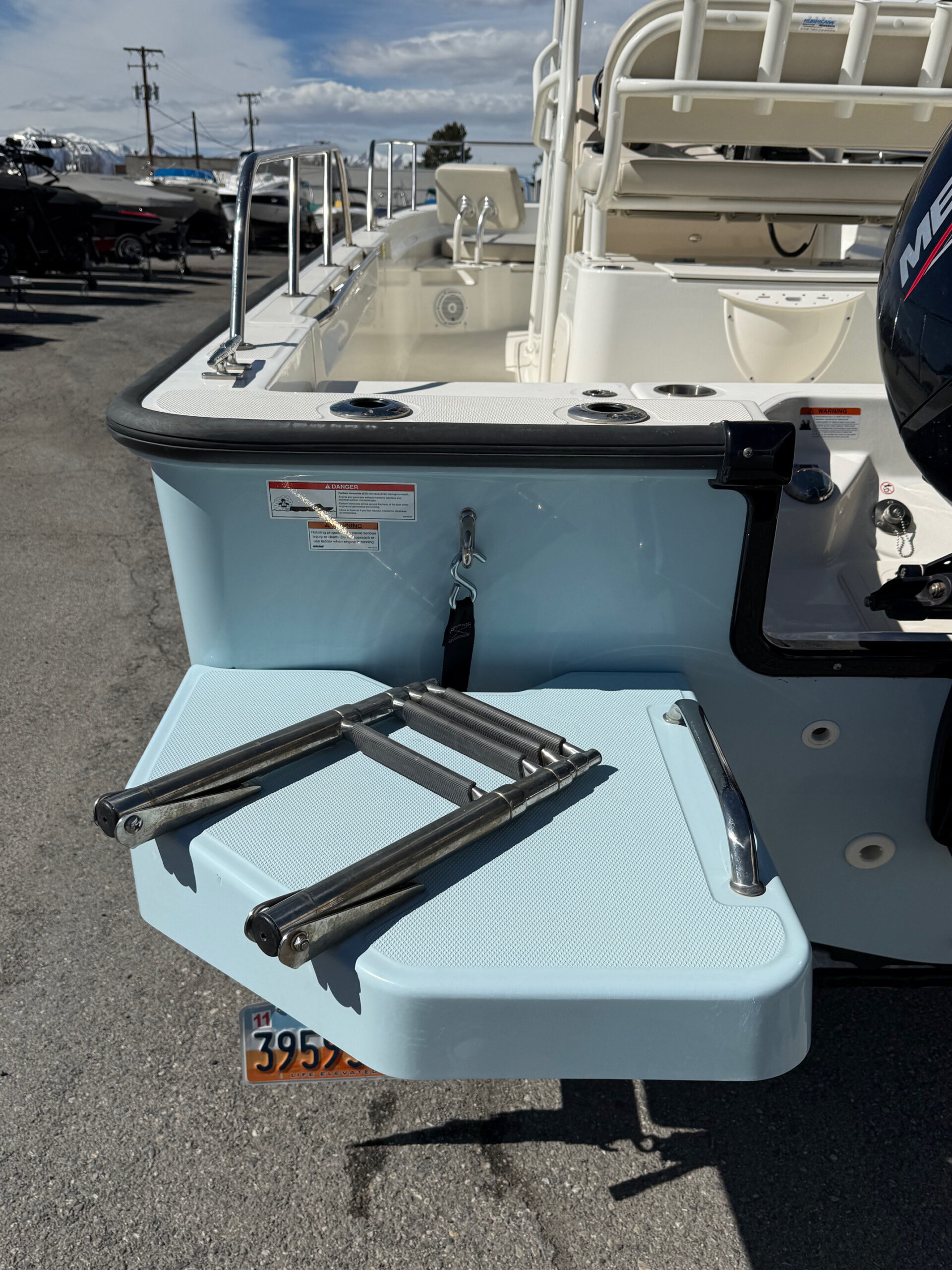2021 21' Boston Whaler "210 Montauk" - Image 5
