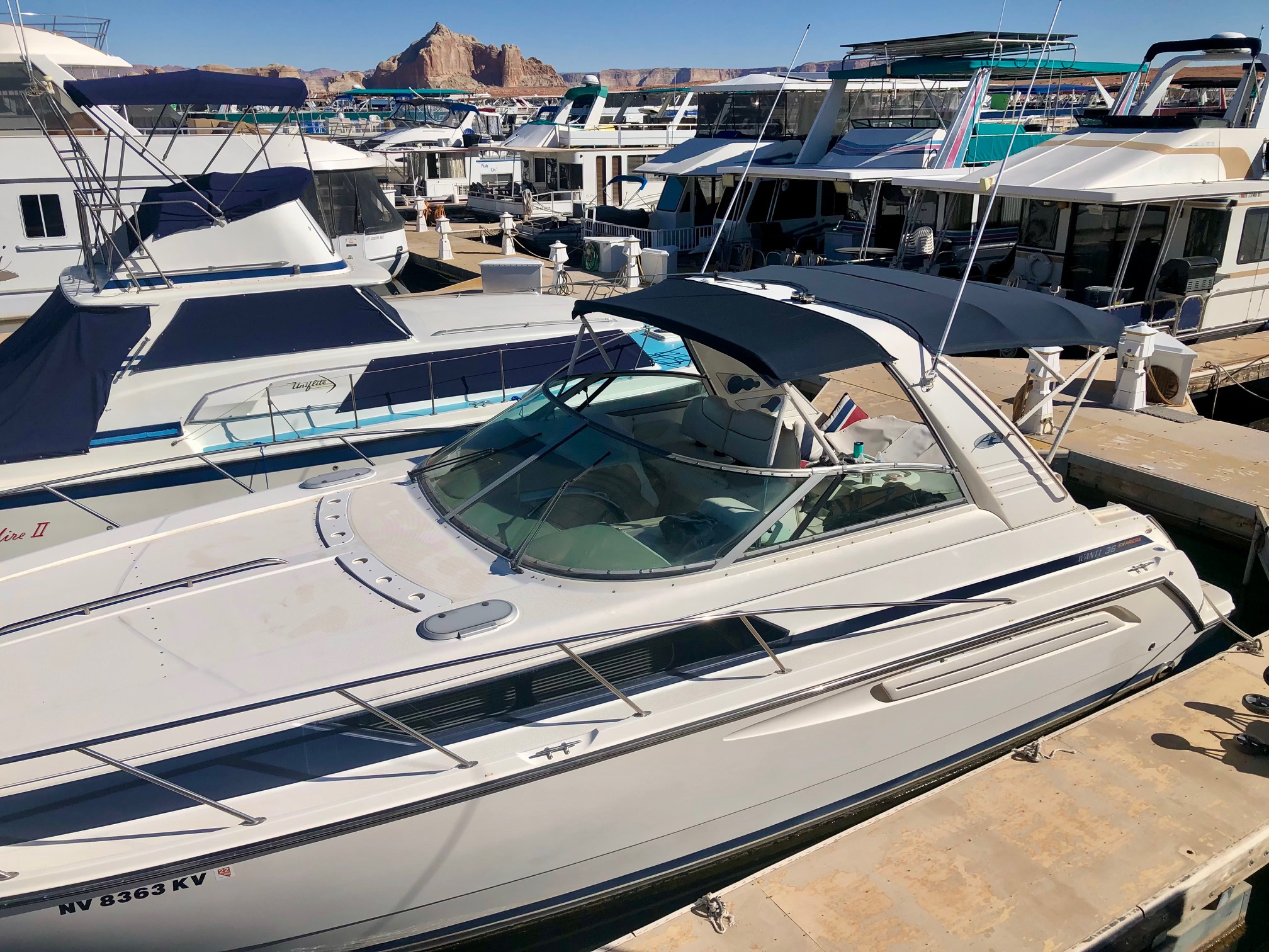 1998 36' Bayliner Avanti "3685 Sunbridge" - Image 2