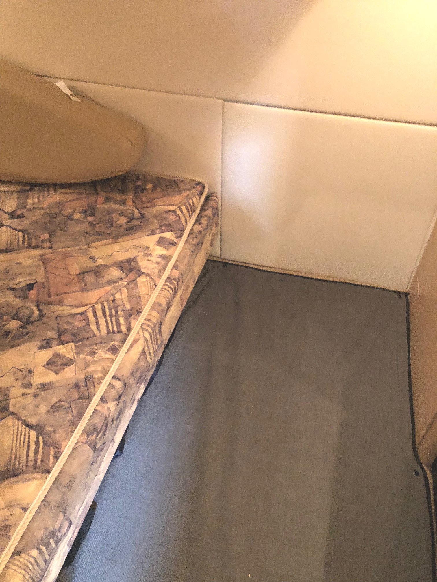 1998 36' Bayliner Avanti "3685 Sunbridge" - Image 20