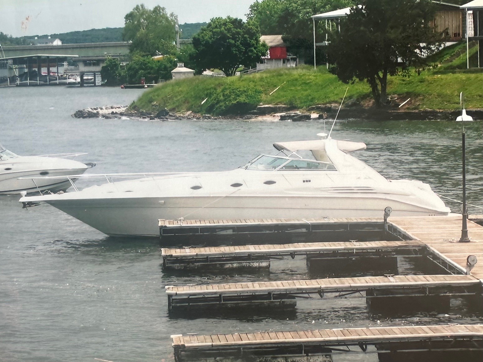 1998 45' Sea Ray "450 Sundancer" Yacht