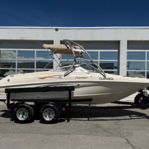 2001 19' Rinker "192 Captiva" Bowrider