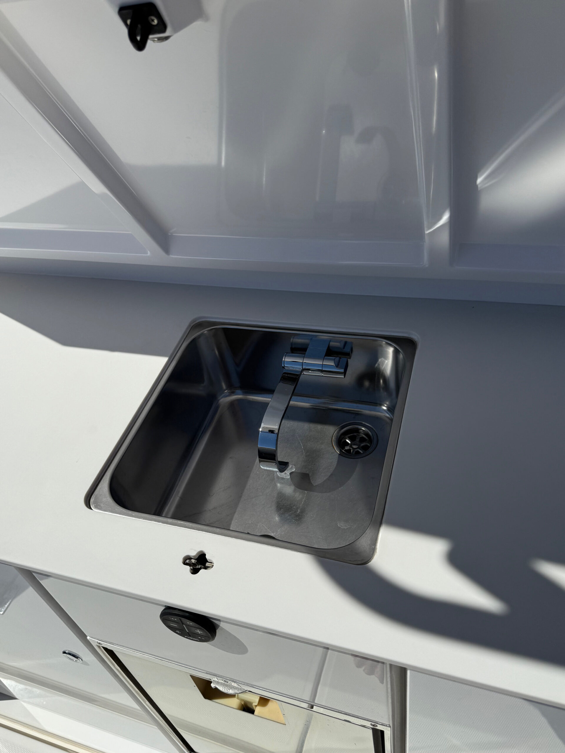 2019 37' Axopar "Sun Top" Brabus Package - Image 11