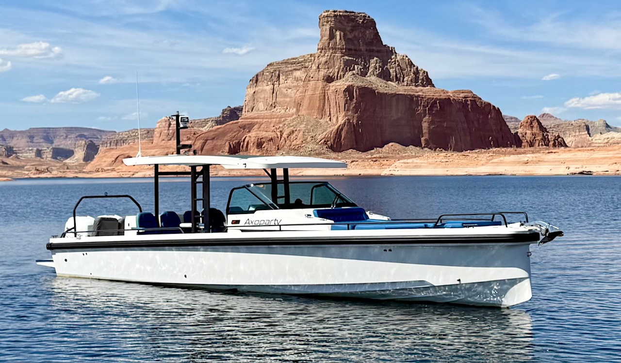 2019 37' Axopar "Sun Top" Brabus Package