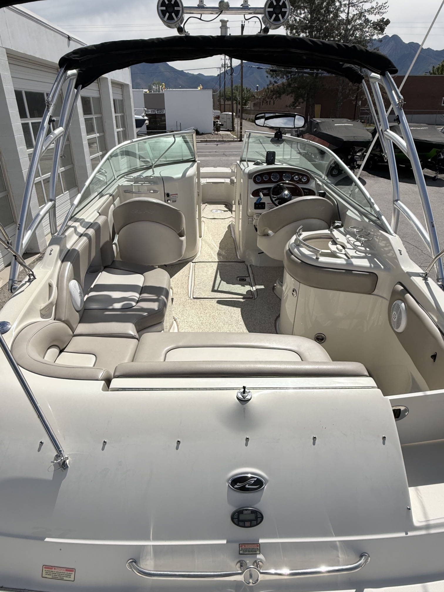 2004 27' Sea Ray "270 Sundeck" Bowrider - Image 38