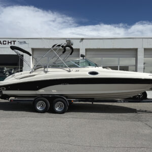 2004 27' Sea Ray "270 Sundeck" Bowrider