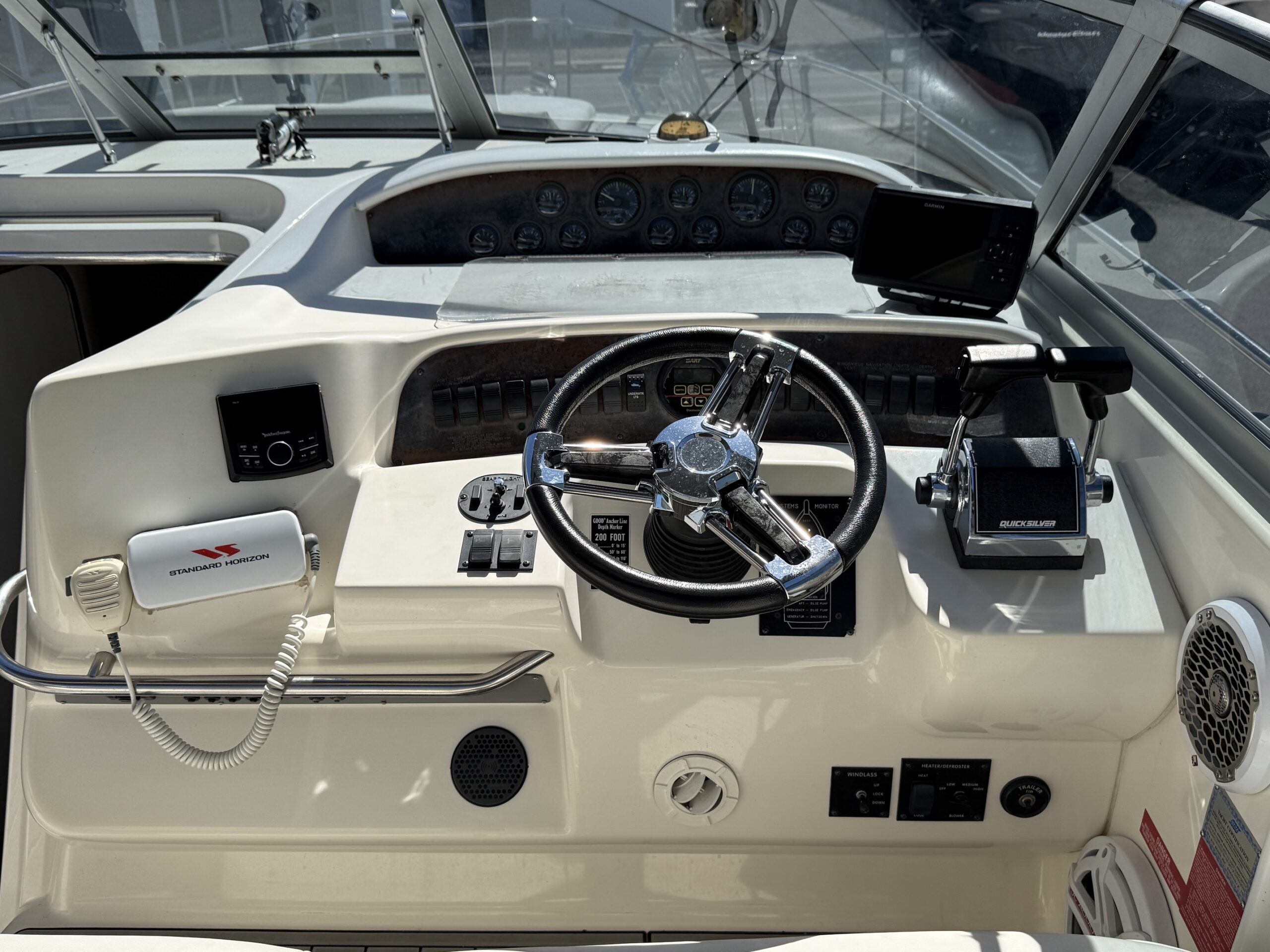 1995 33' Sea Ray "330 Sundancer" - Image 21