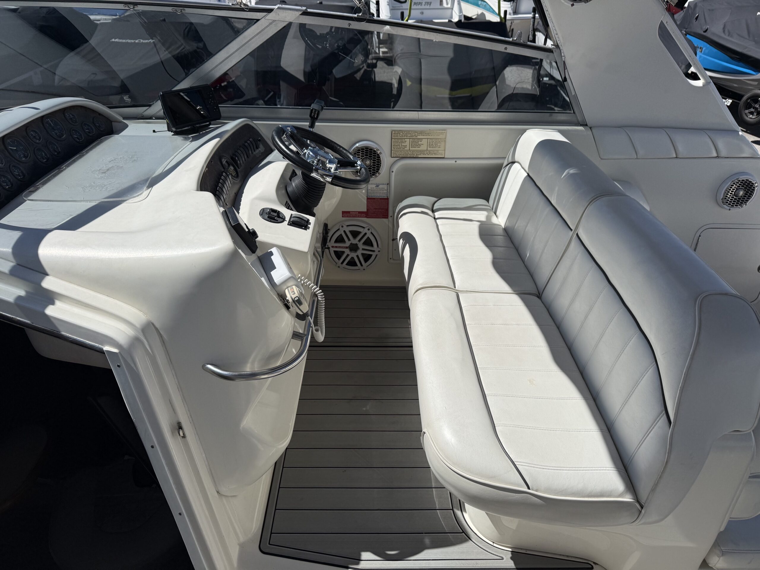 1995 33' Sea Ray "330 Sundancer" - Image 22