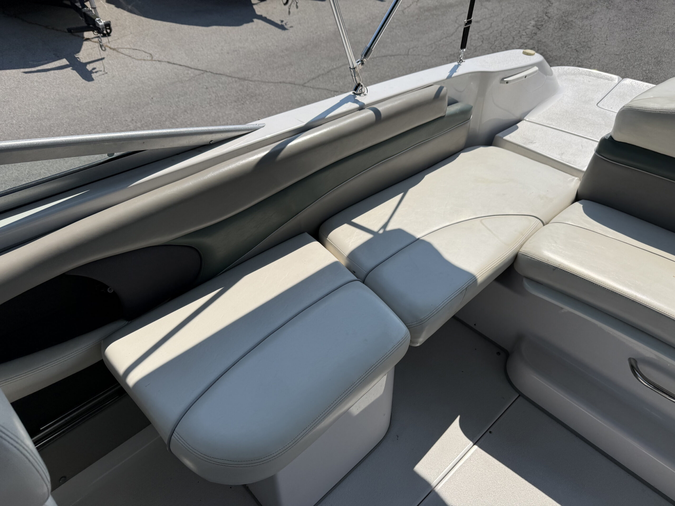 2000 26' Four Winns "260 Horizon" Bowrider - Image 34