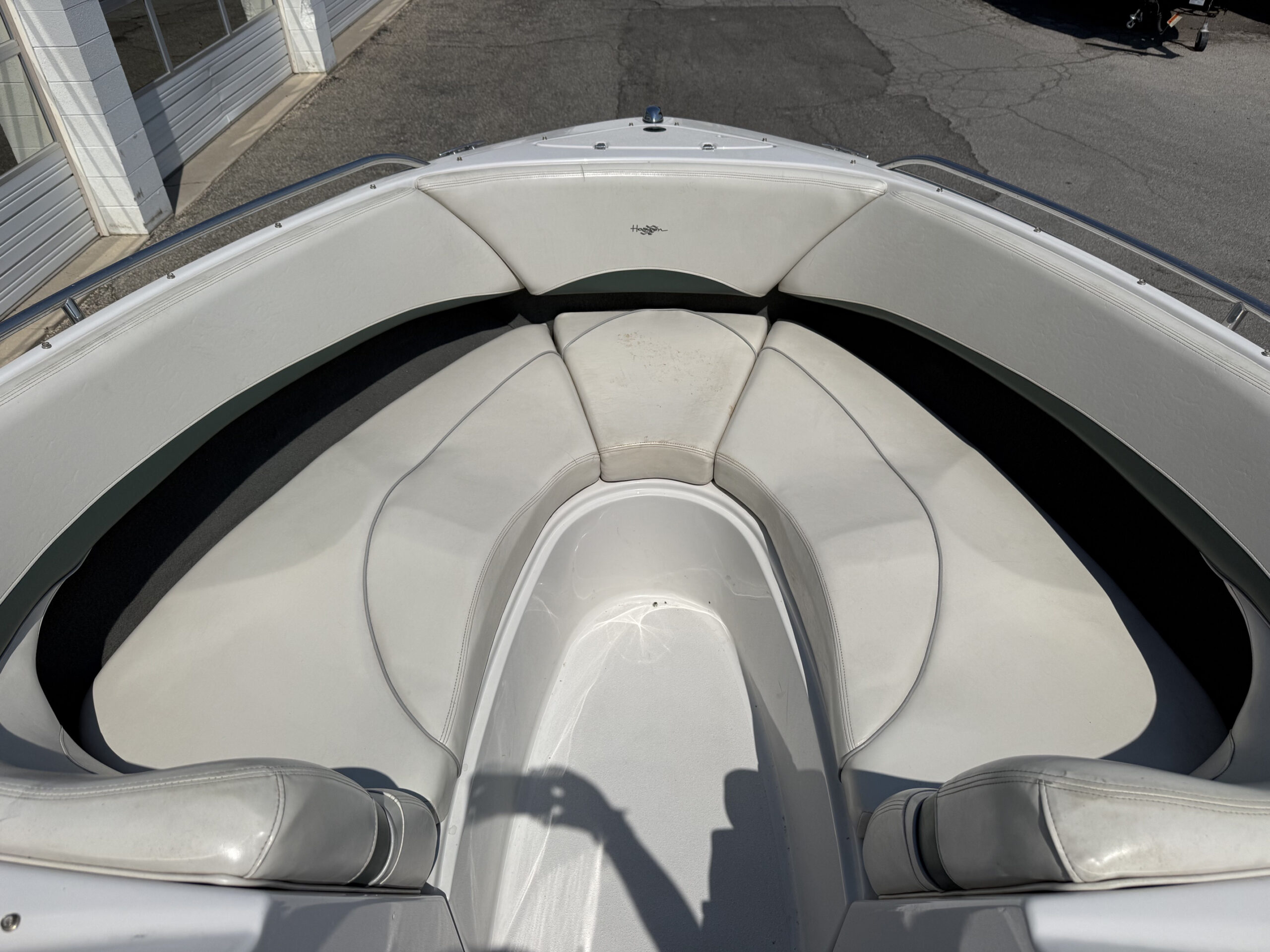 2000 26' Four Winns "260 Horizon" Bowrider - Image 20