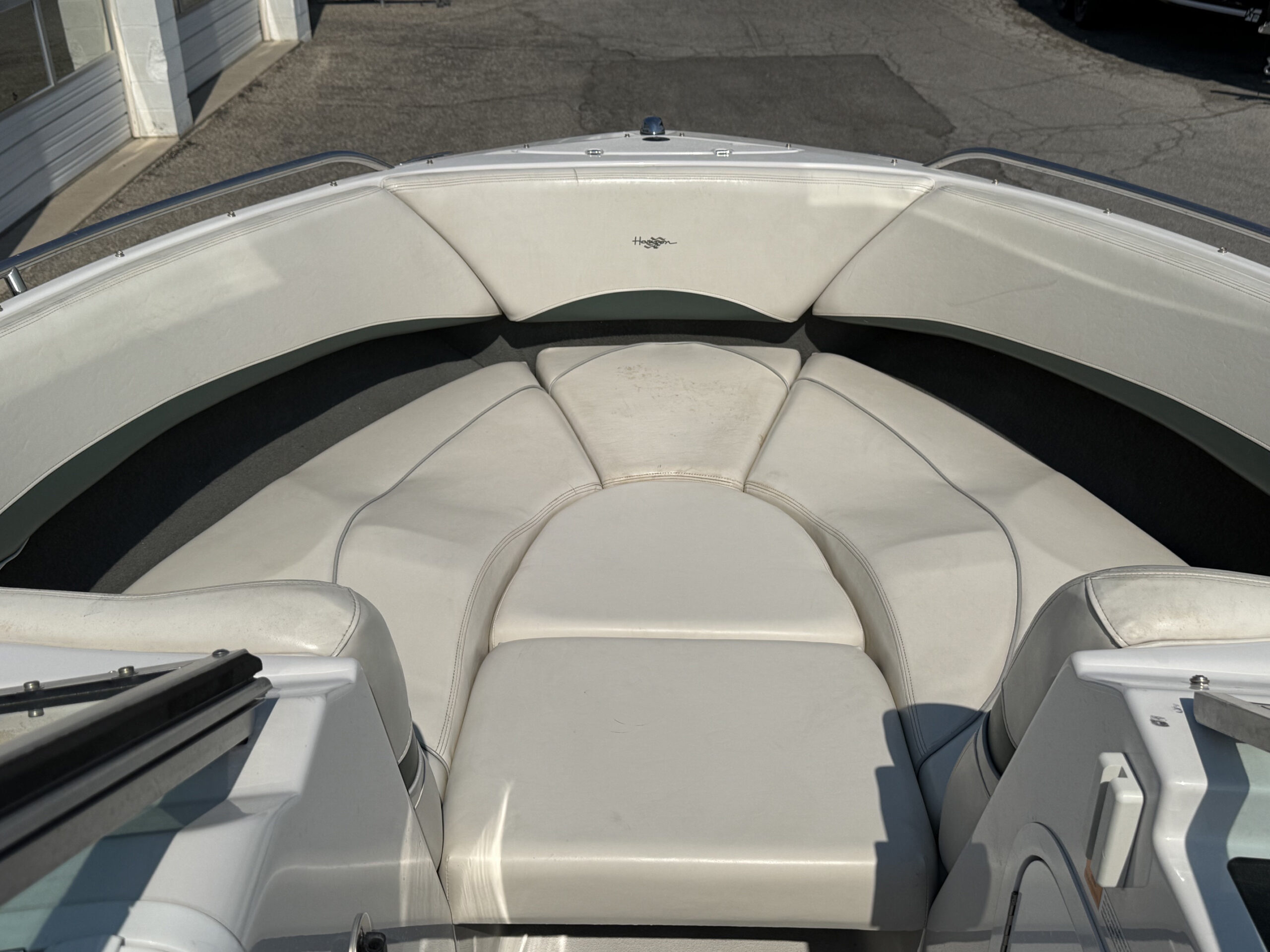2000 26' Four Winns "260 Horizon" Bowrider - Image 21