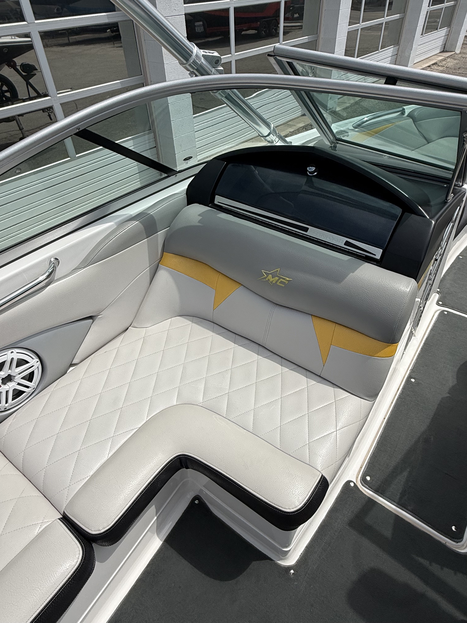 2009 24' MasterCraft "X45" Bowrider - Image 18