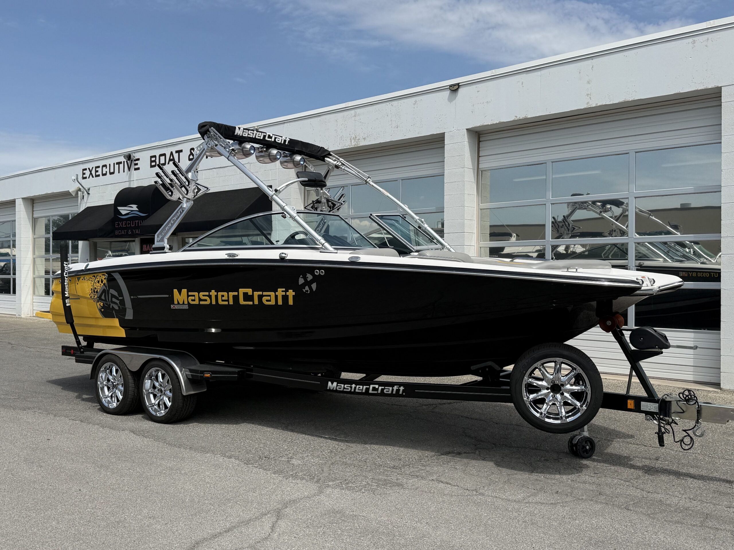 2009 24' MasterCraft "X45" Bowrider - Image 2