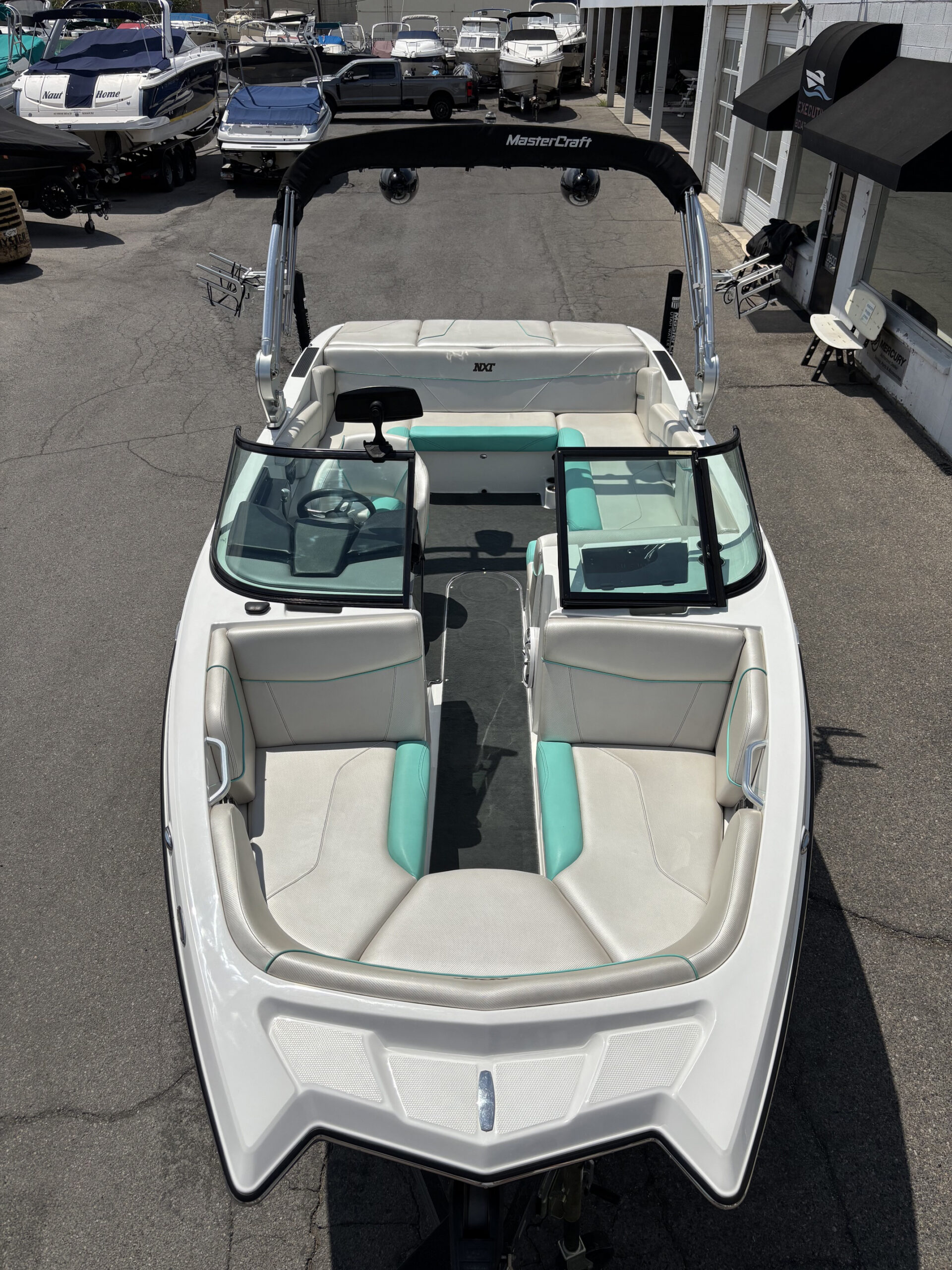 2018 22' MasterCraft "NXT22" Bowrider - Image 10