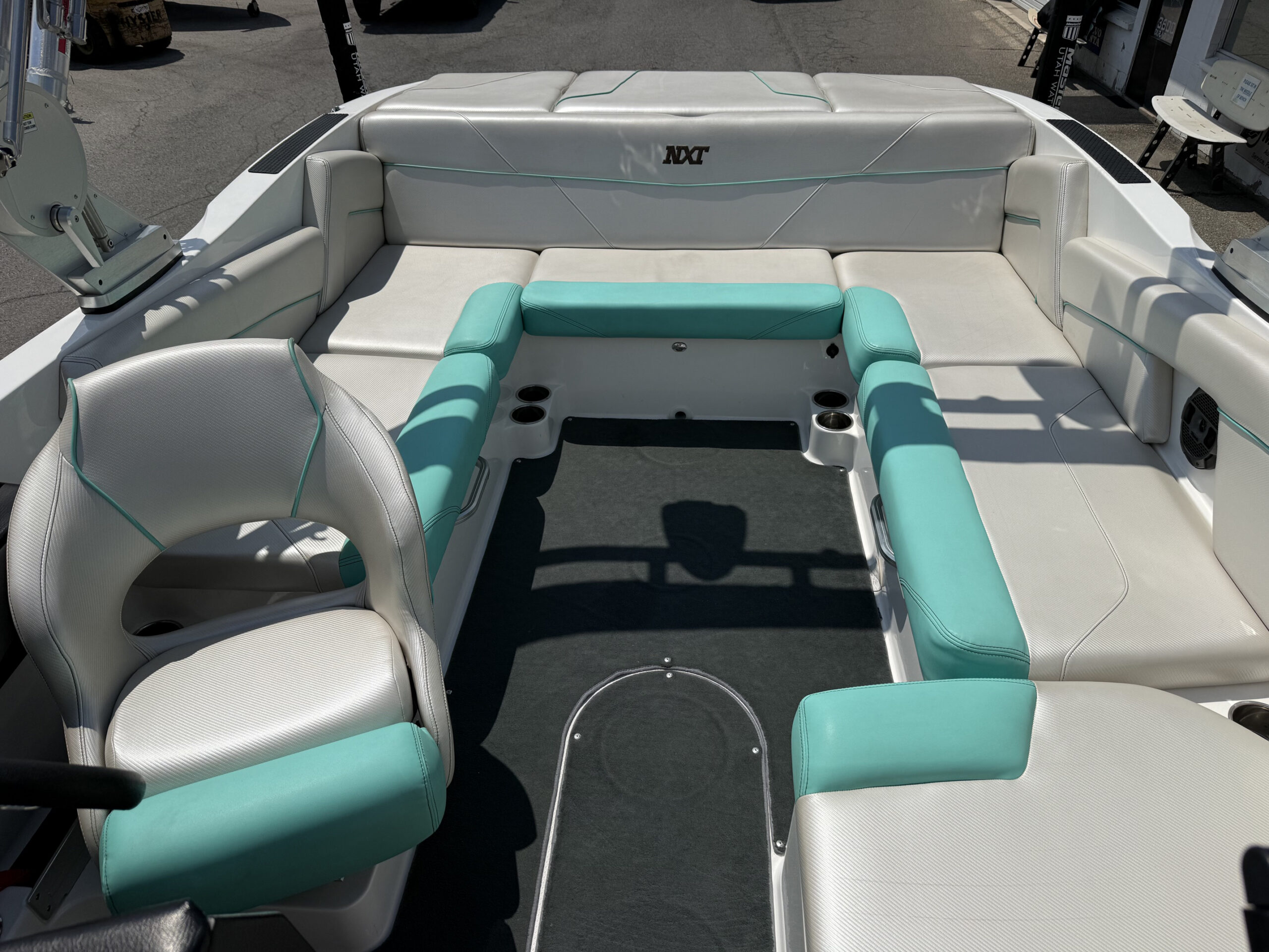 2018 22' MasterCraft "NXT22" Bowrider - Image 13